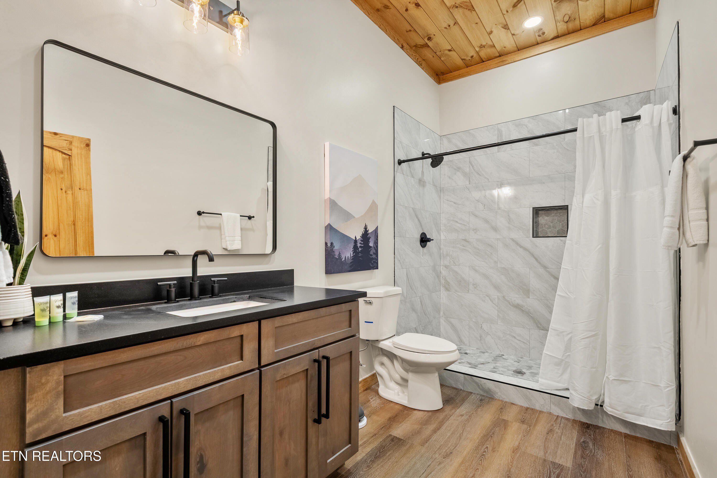 4116 Elk Ridge Way. Sevierville, TN 37862