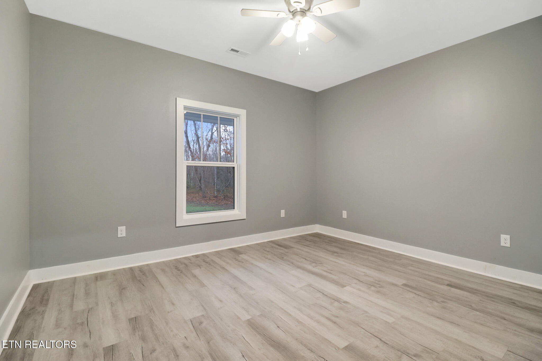 117 Divide Tr. Monterey, TN 38574