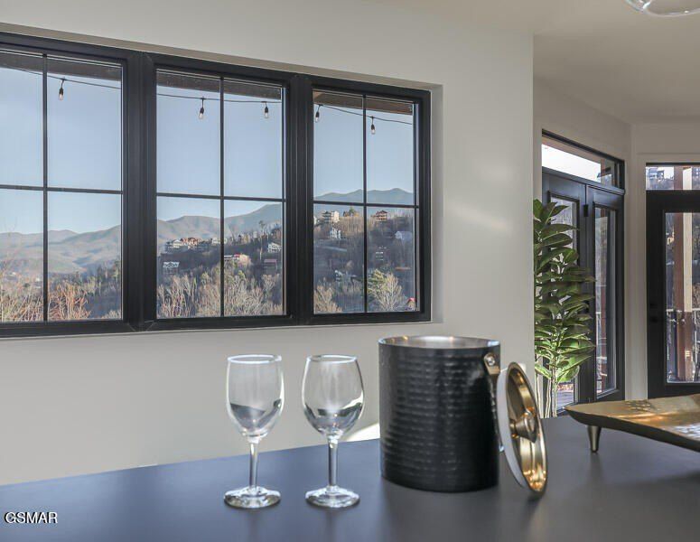 550 Greenbriar Lane. Gatlinburg, TN 37738