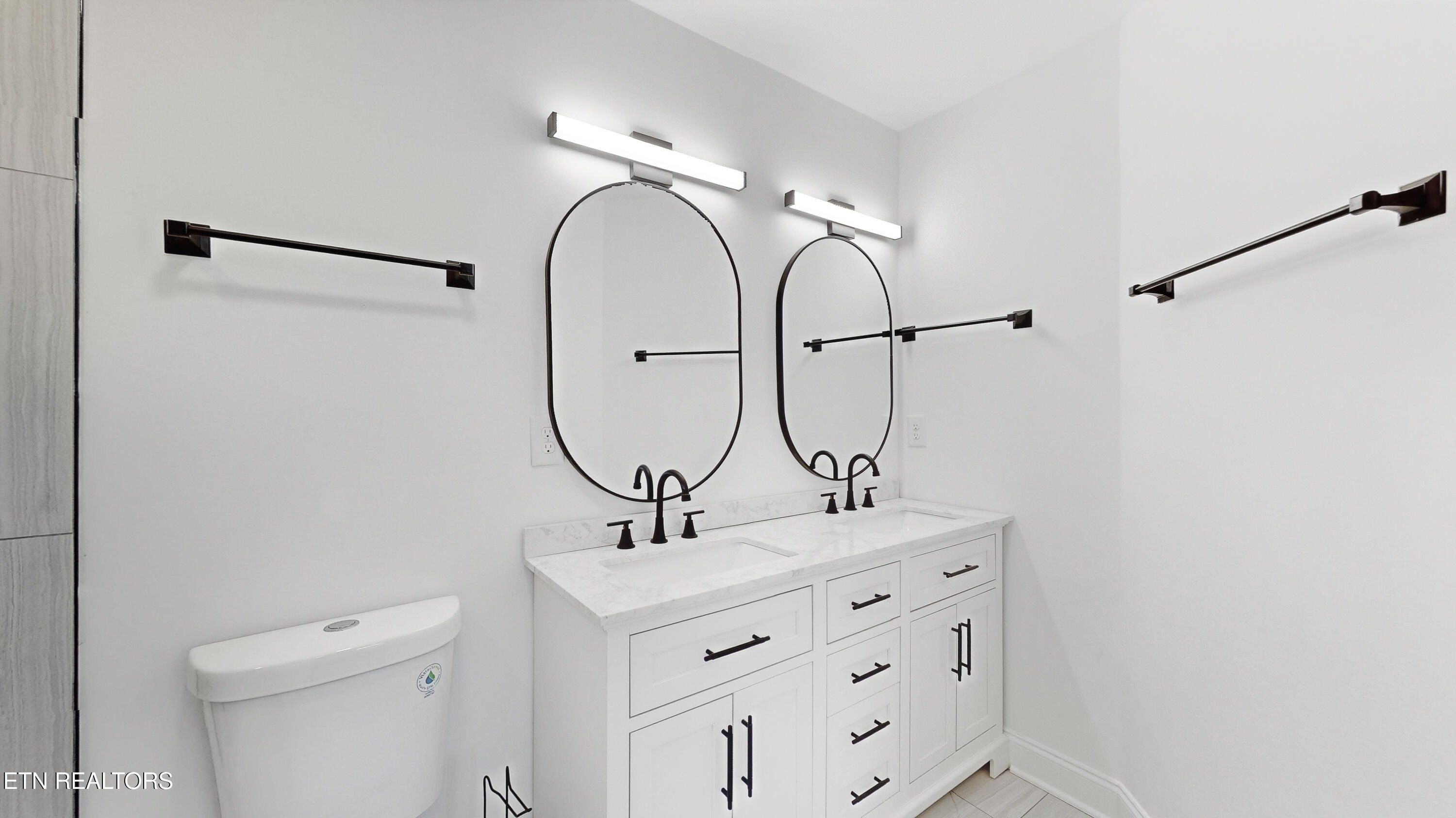 1214 Nw Mercer St. Knoxville, TN 37921