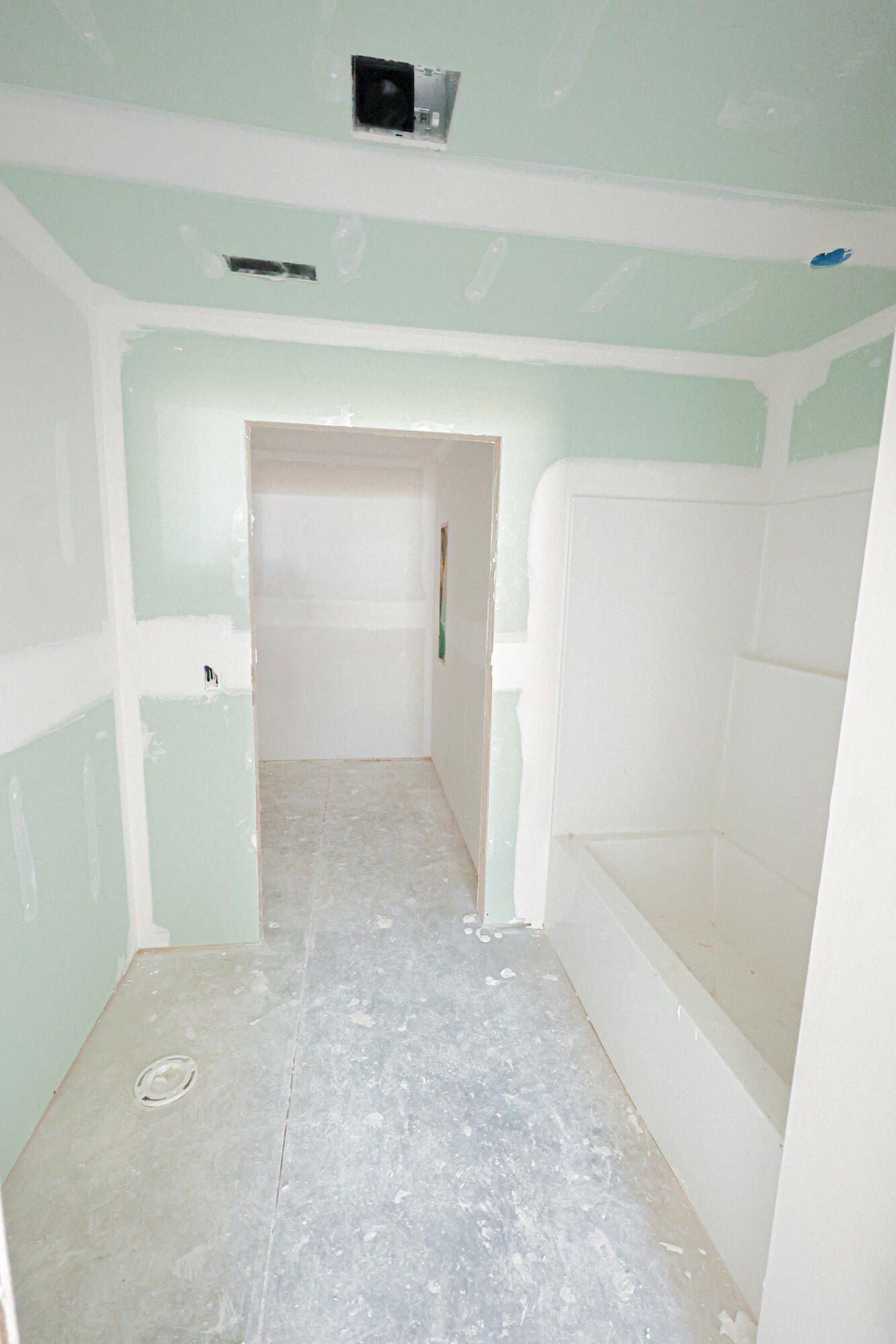 12050 Old Dayton Pike. Soddy Daisy, TN 37379