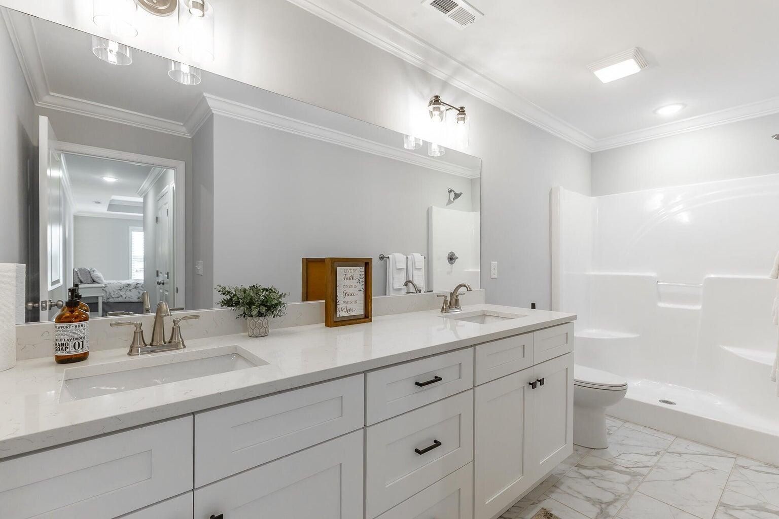 3238 Green Turtle Lane Ne. Cleveland, TN 37323