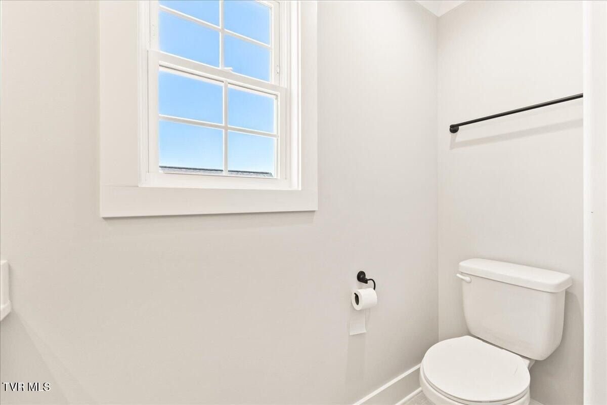 1270 Cabot Cove. Jonesborough, TN 37659