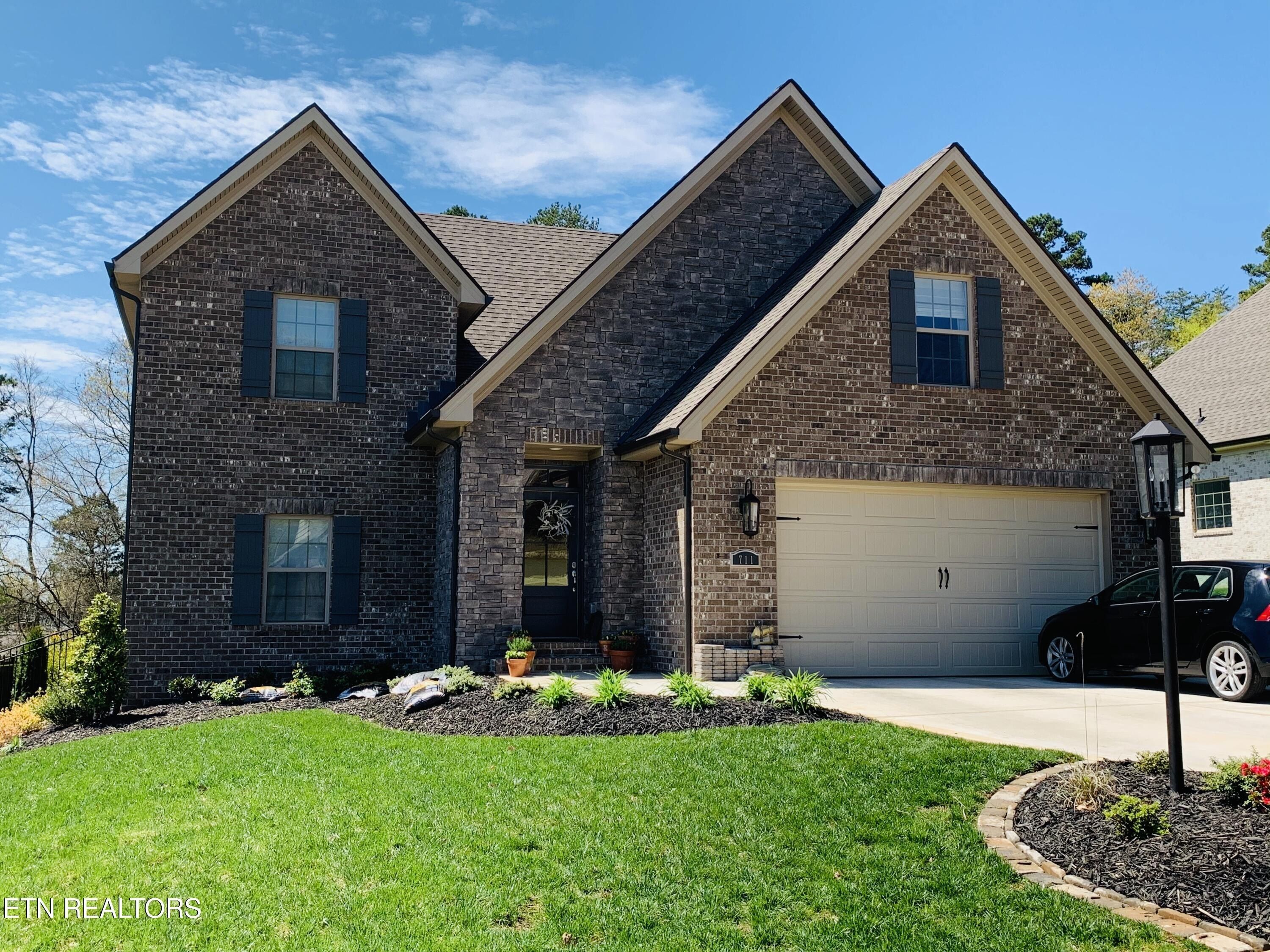 9968 Rio Bravo Lane. Knoxville, TN 37922