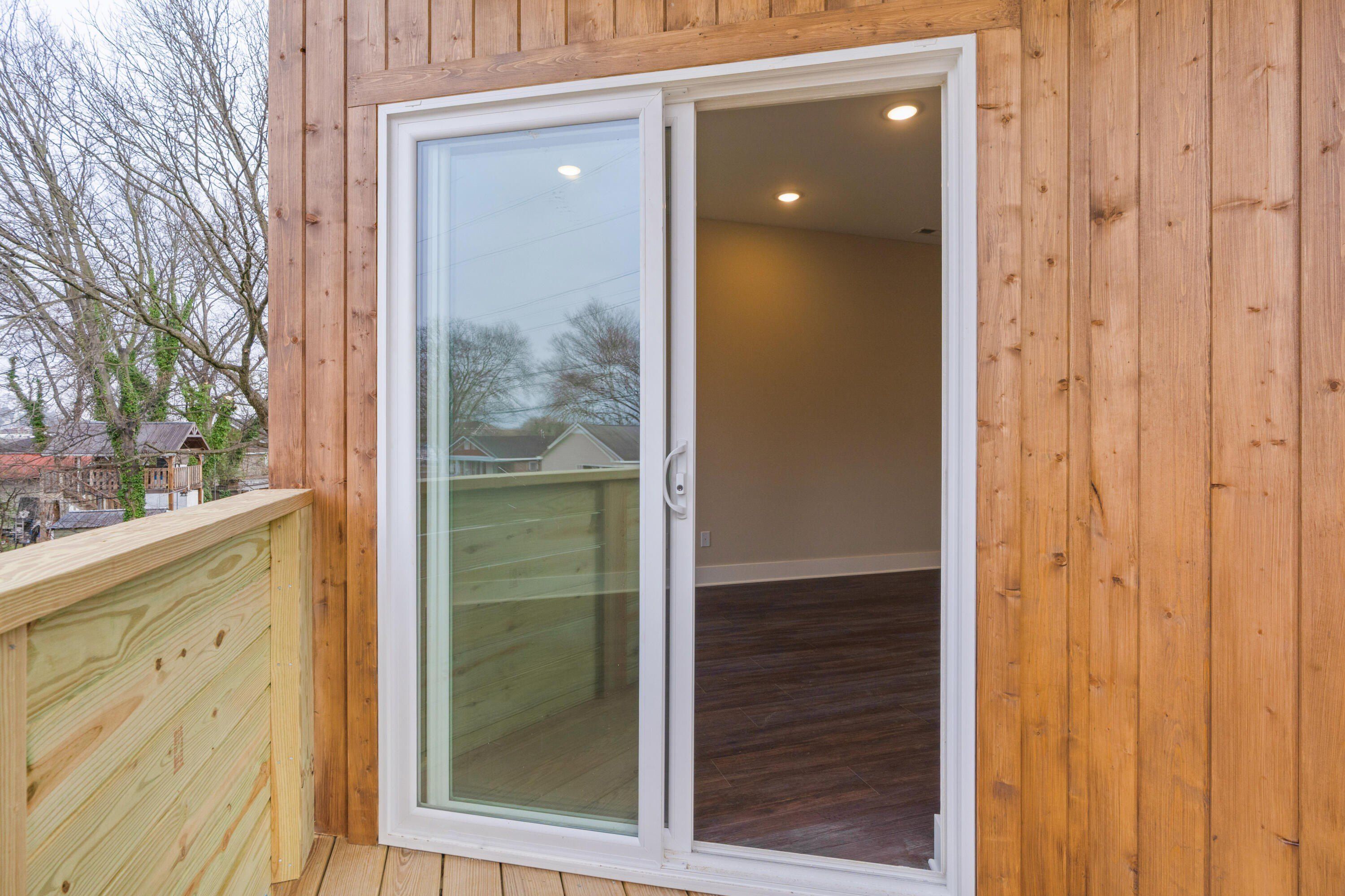 1619 S Highland Park Avenue. Chattanooga, TN 37404