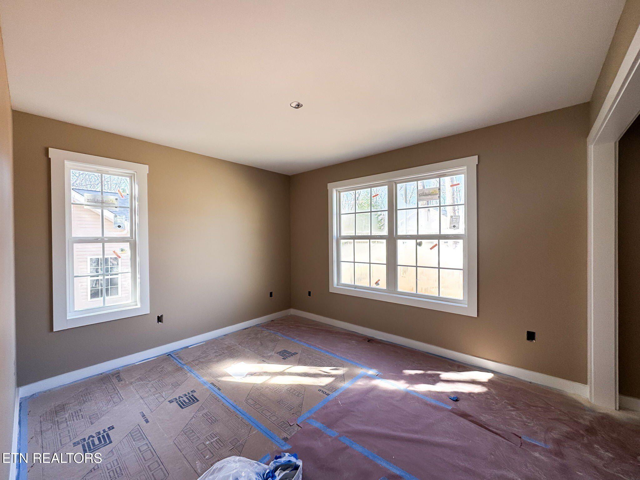 105 Peebles Rd. Crossville, TN 38558