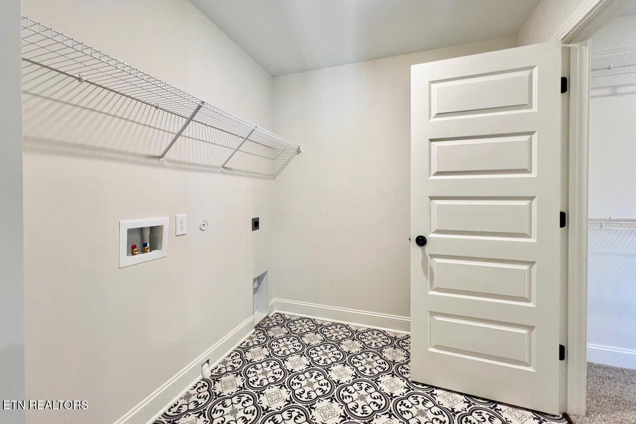 1213 Madison Oaks Rd. Knoxville, TN 37924