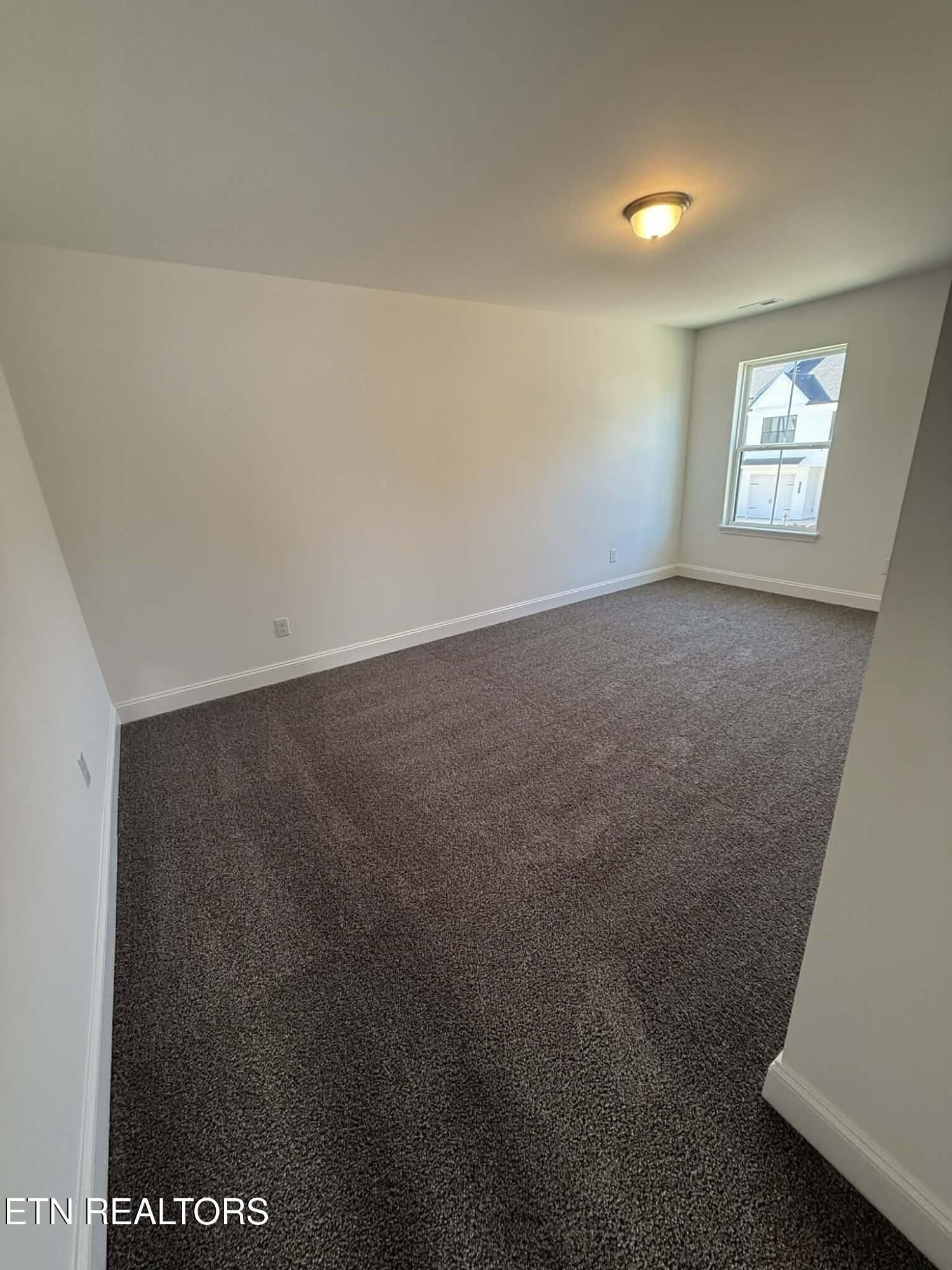 8826 Chapman Trace Way. Knoxville, TN 37920