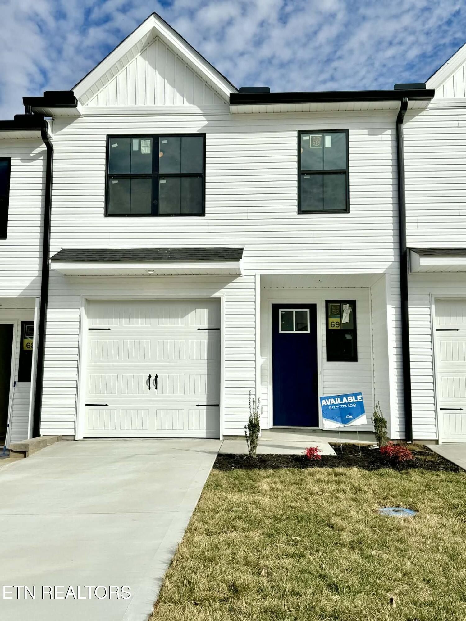 8838 Chapman Trace Way. Knoxville, TN 37920