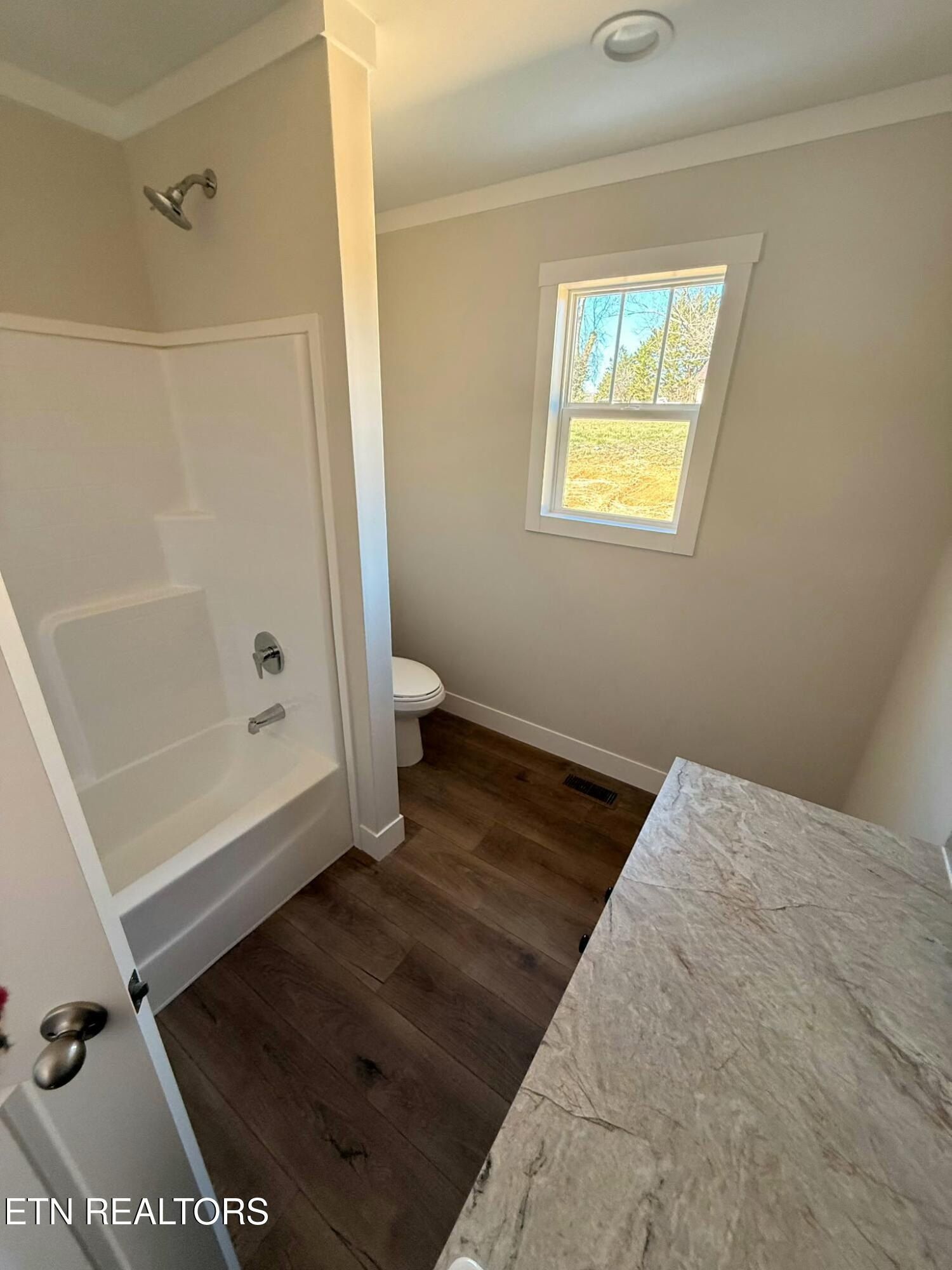 7924 Harmon Rd. Powell, TN 37849