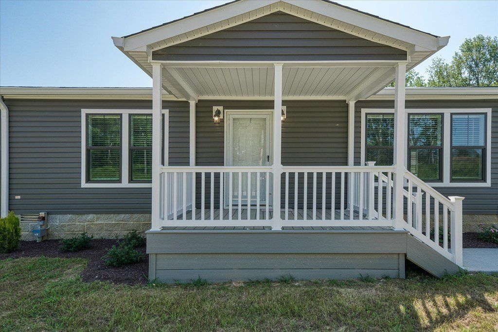 1760 Anna Maria Lane. Cookeville, TN 38501