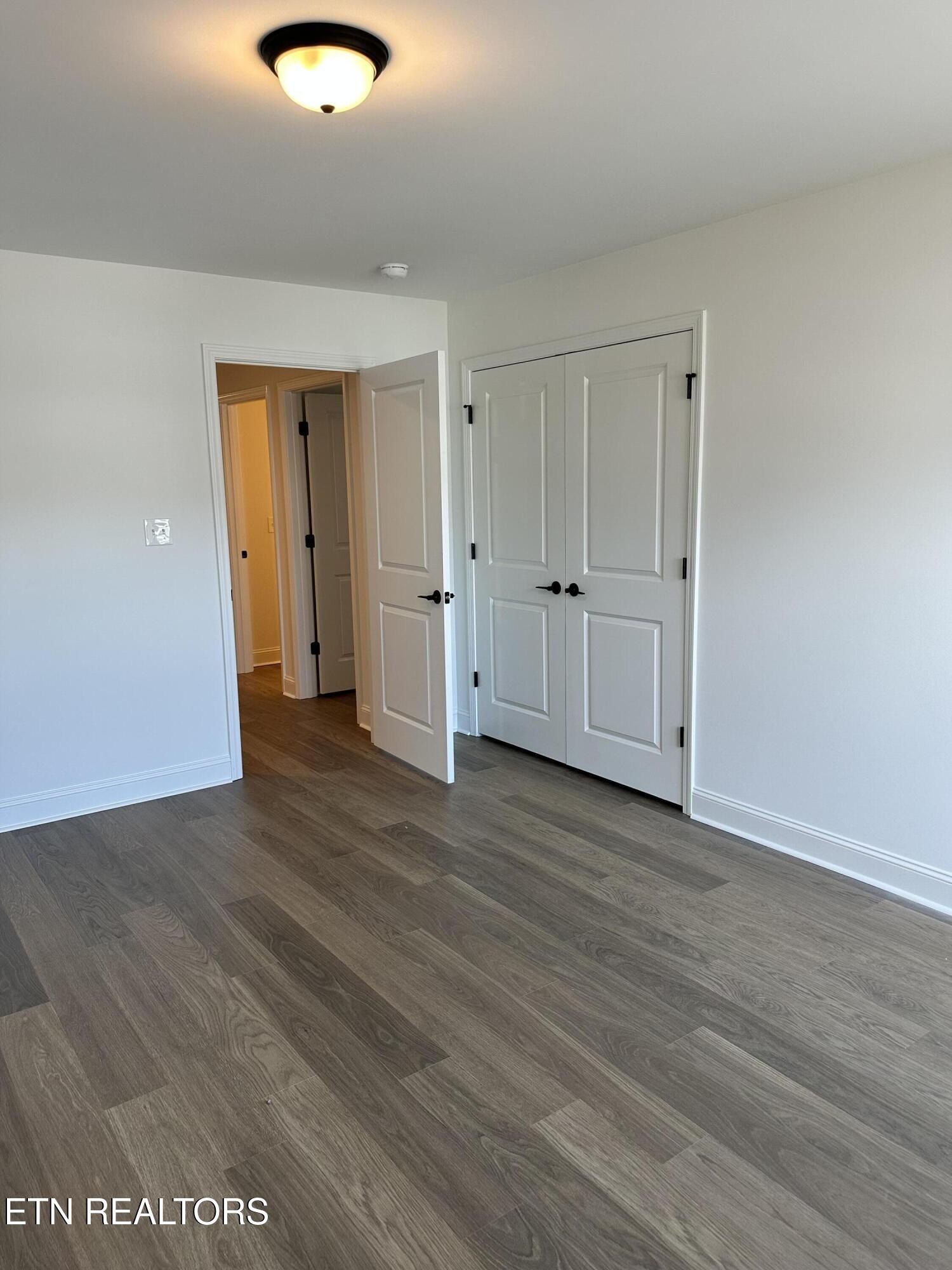 Lateglow Way. Knoxville, TN 37931