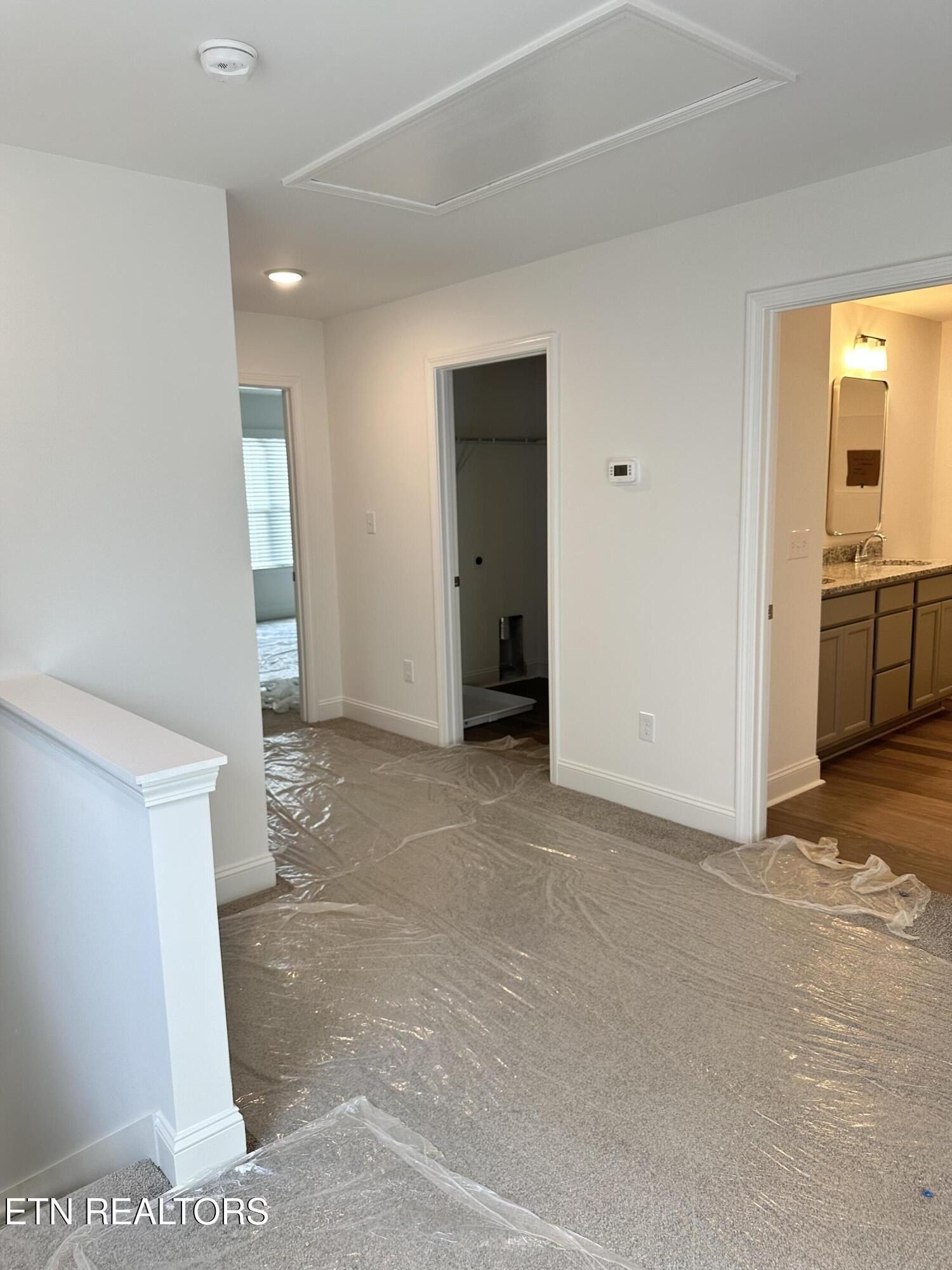 1729 Lateglow Way. Knoxville, TN 37931