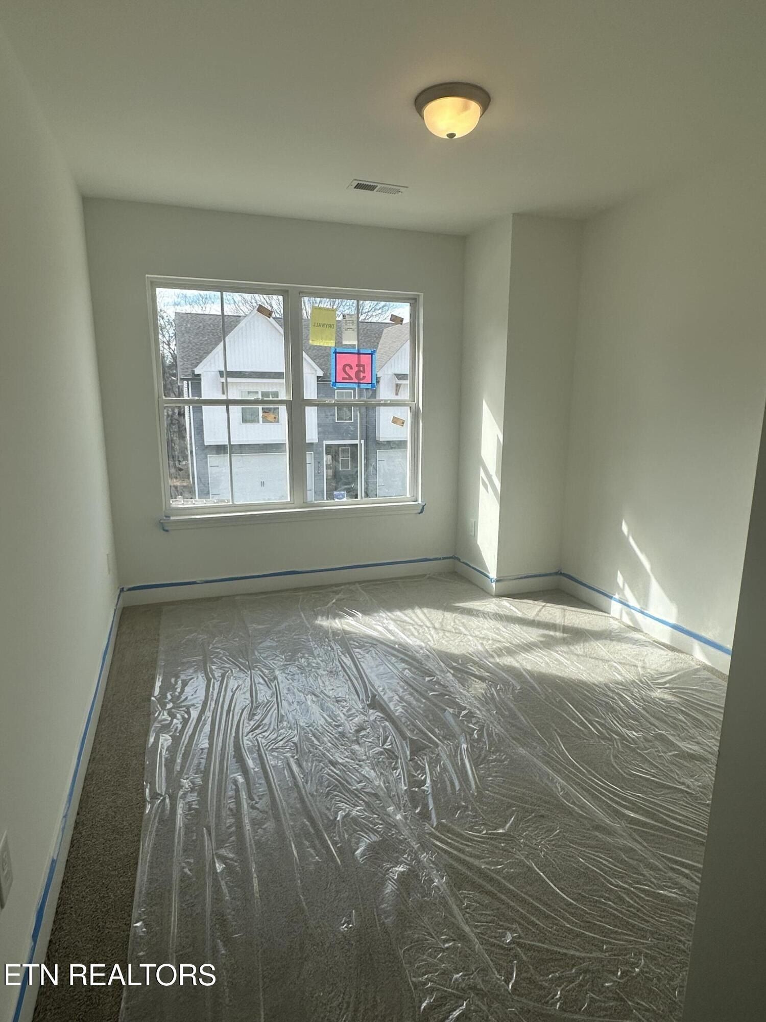 1726 Lateglow Way. Knoxville, TN 37931