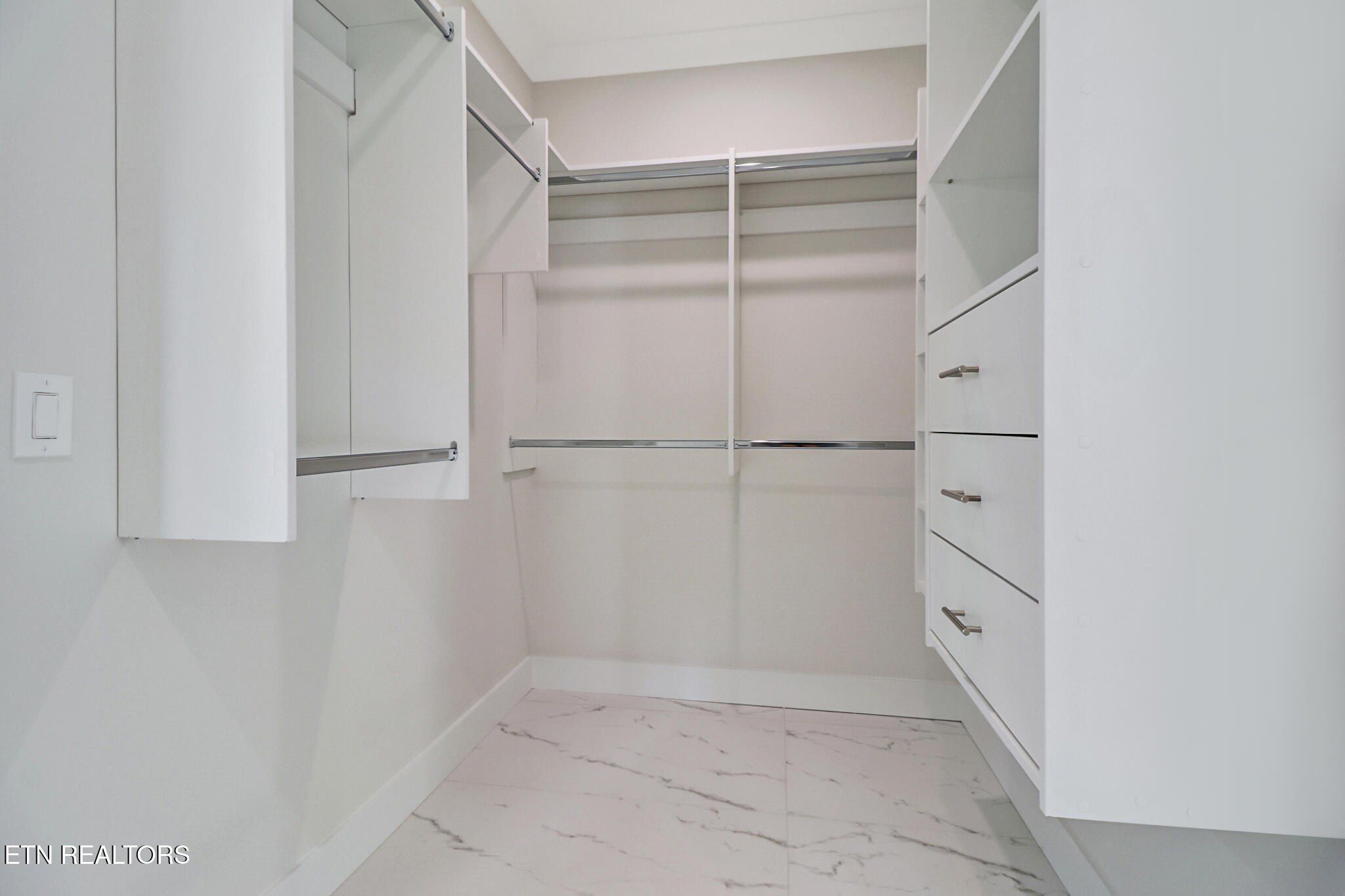 264 Westchester Drive. Crossville, TN 38558