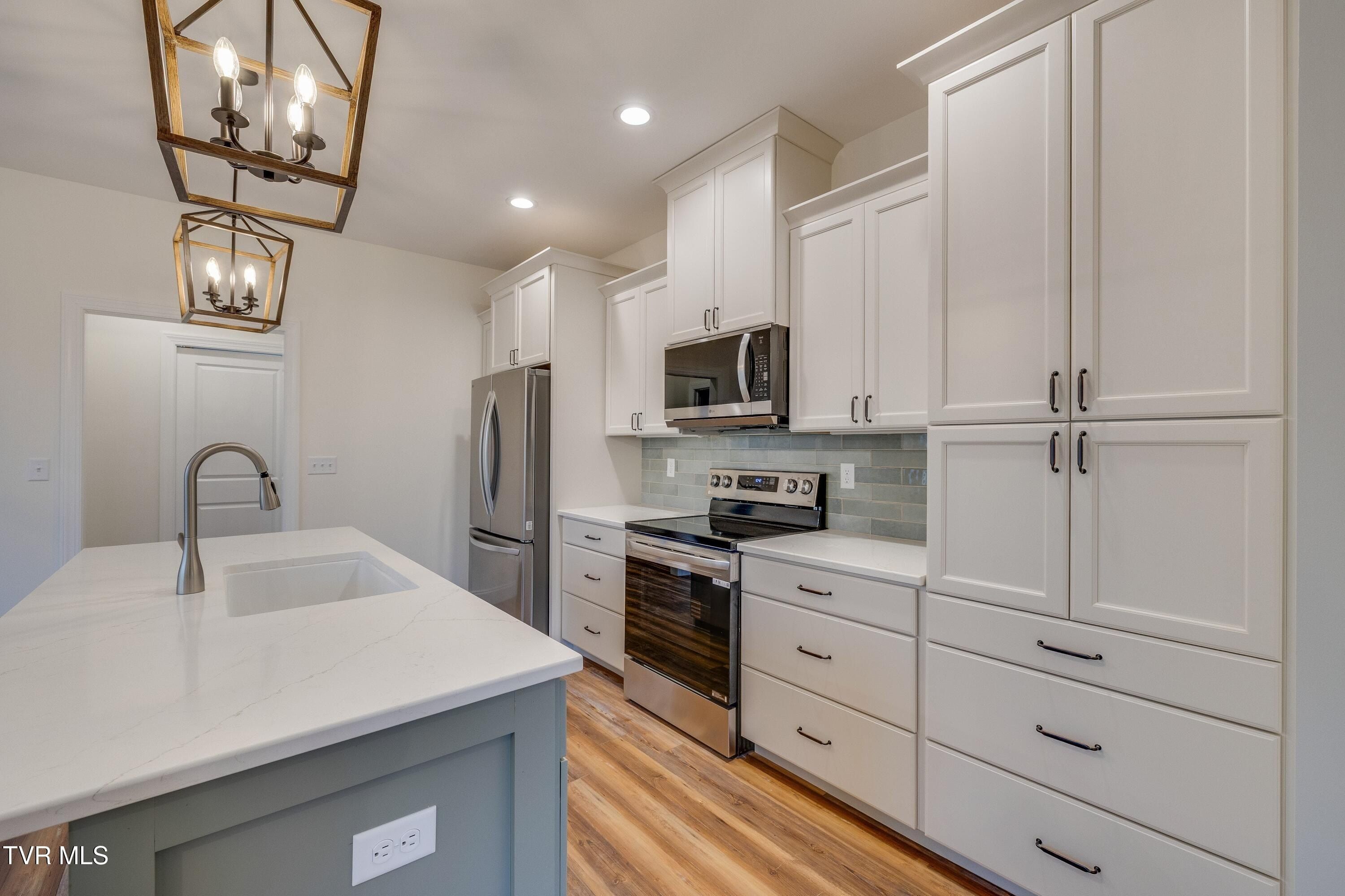 50 Emperor Lane. Greeneville, TN 37743