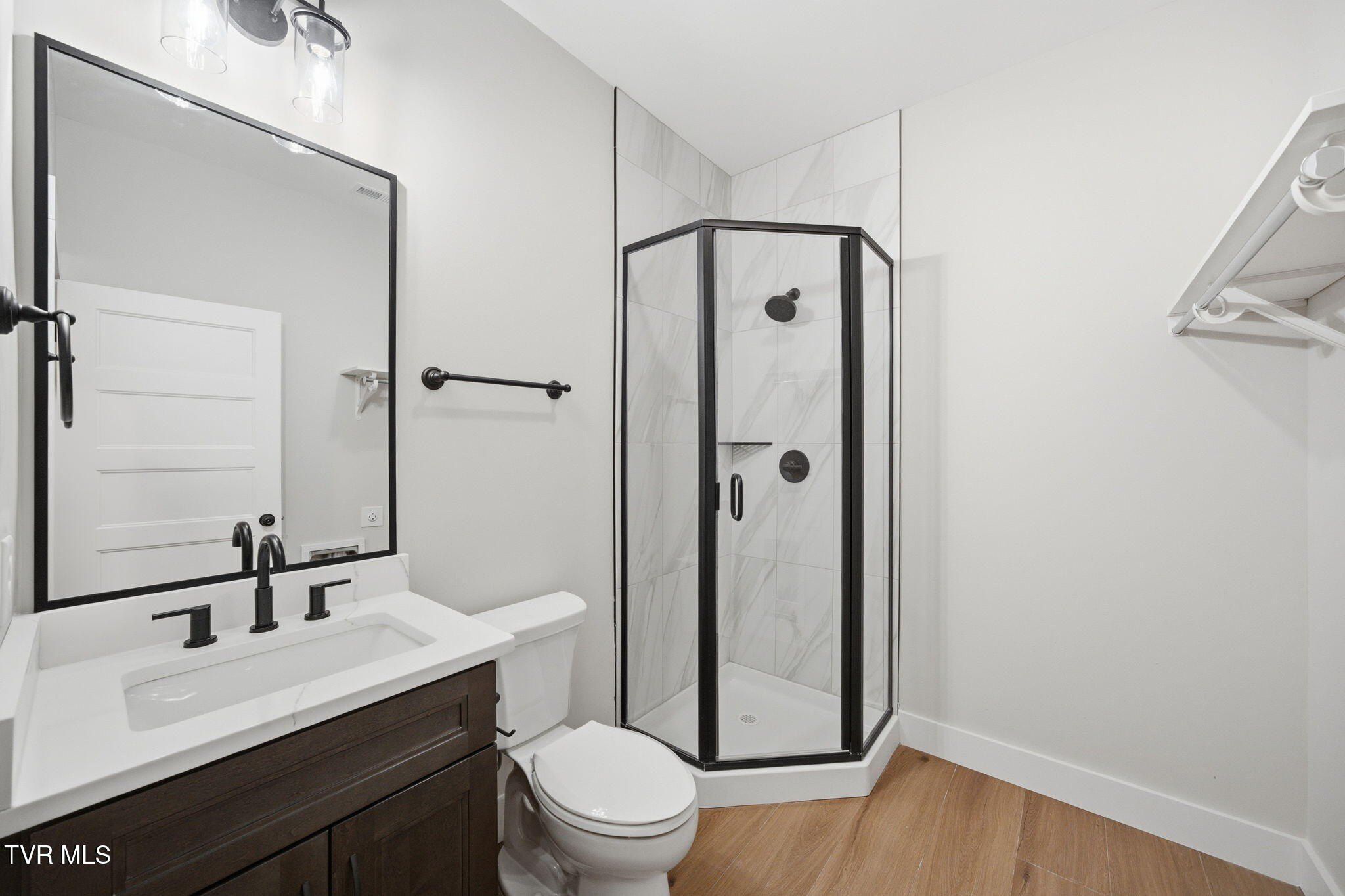 287 Winston Place. Johnson City, TN 37615