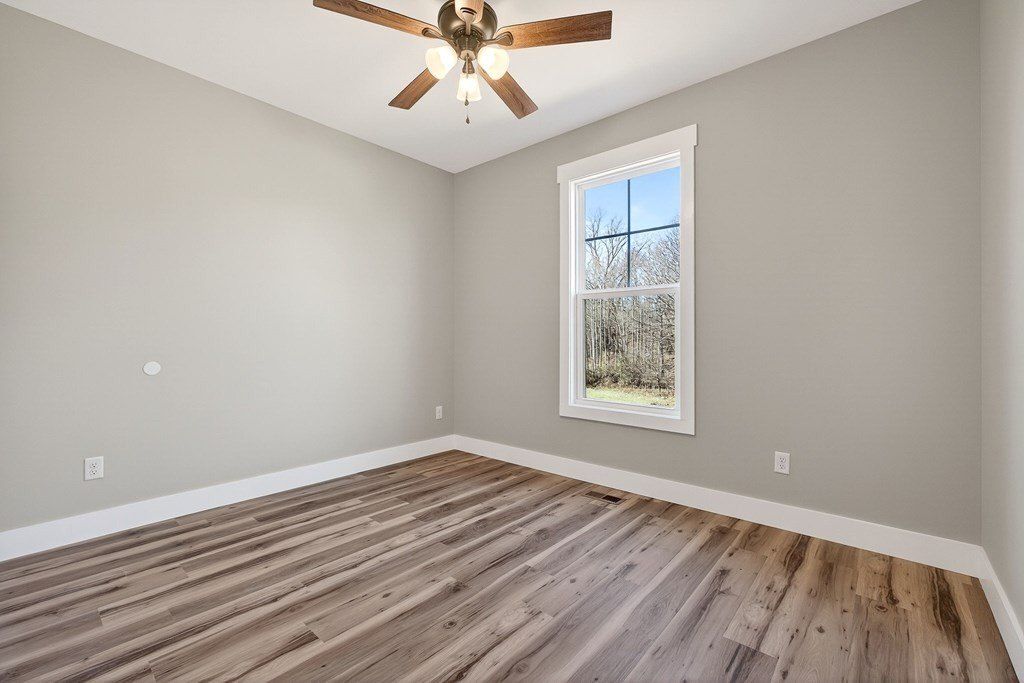 1910 Herbert Garrett Rd. Cookeville, TN 38506