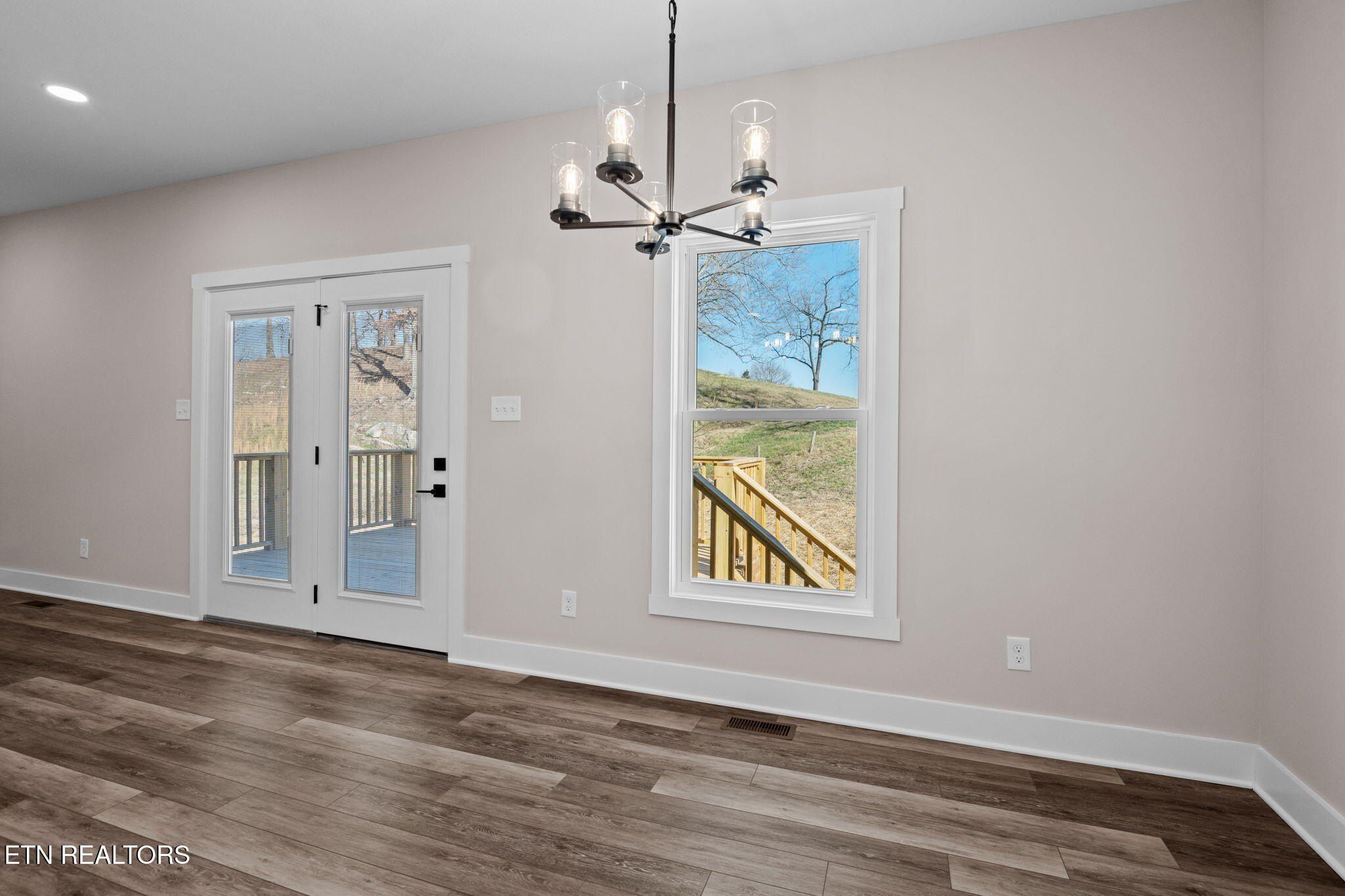 400 Hillvale Road. Clinton, TN 37716