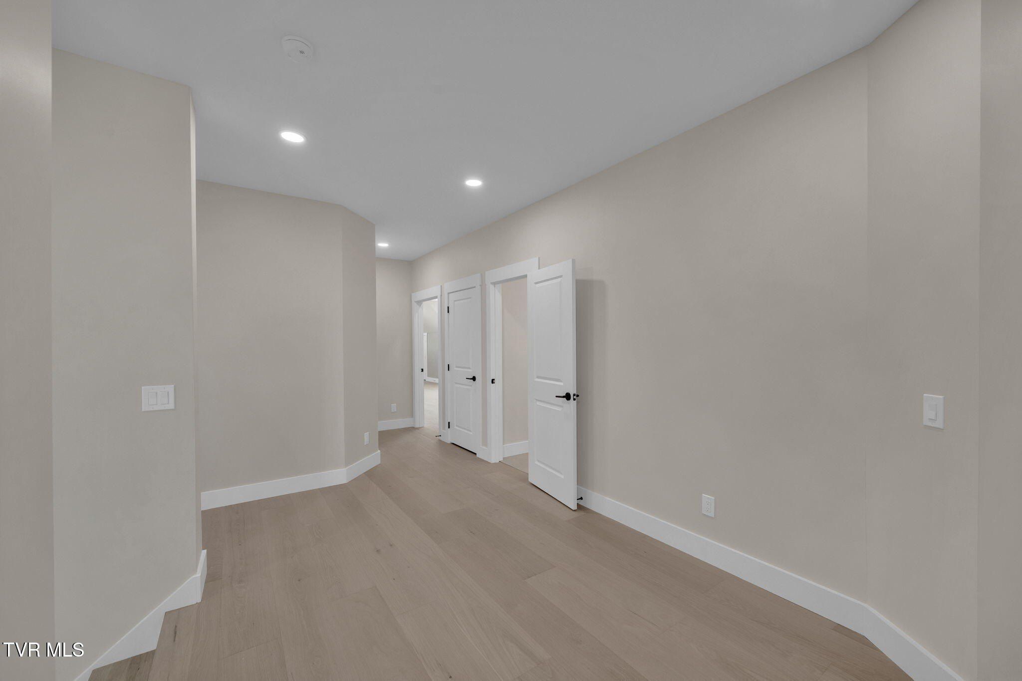 1093 Hawk Nest Court. Jonesborough, TN 37659