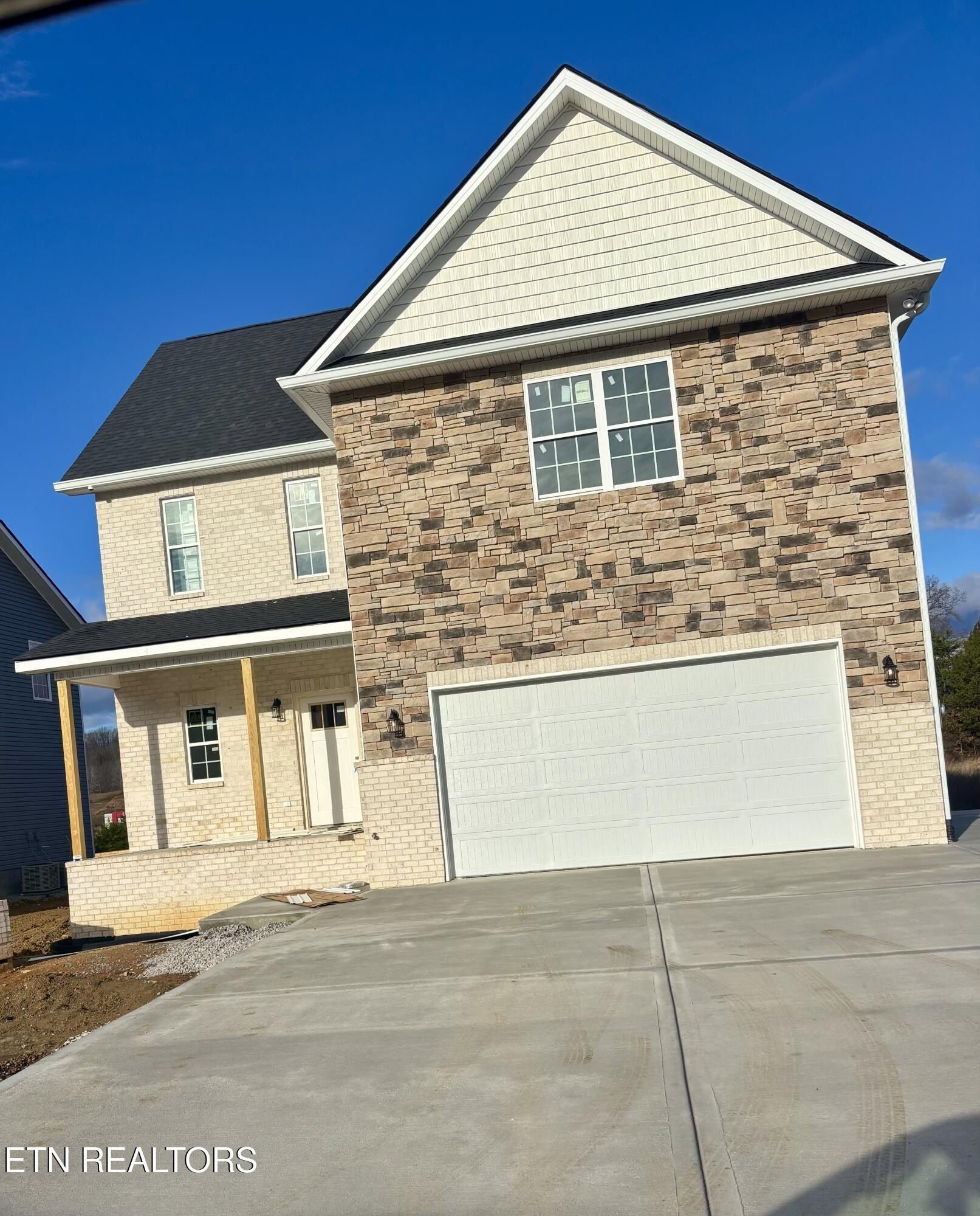 Eastland Park Drive. Blaine, TN 37709