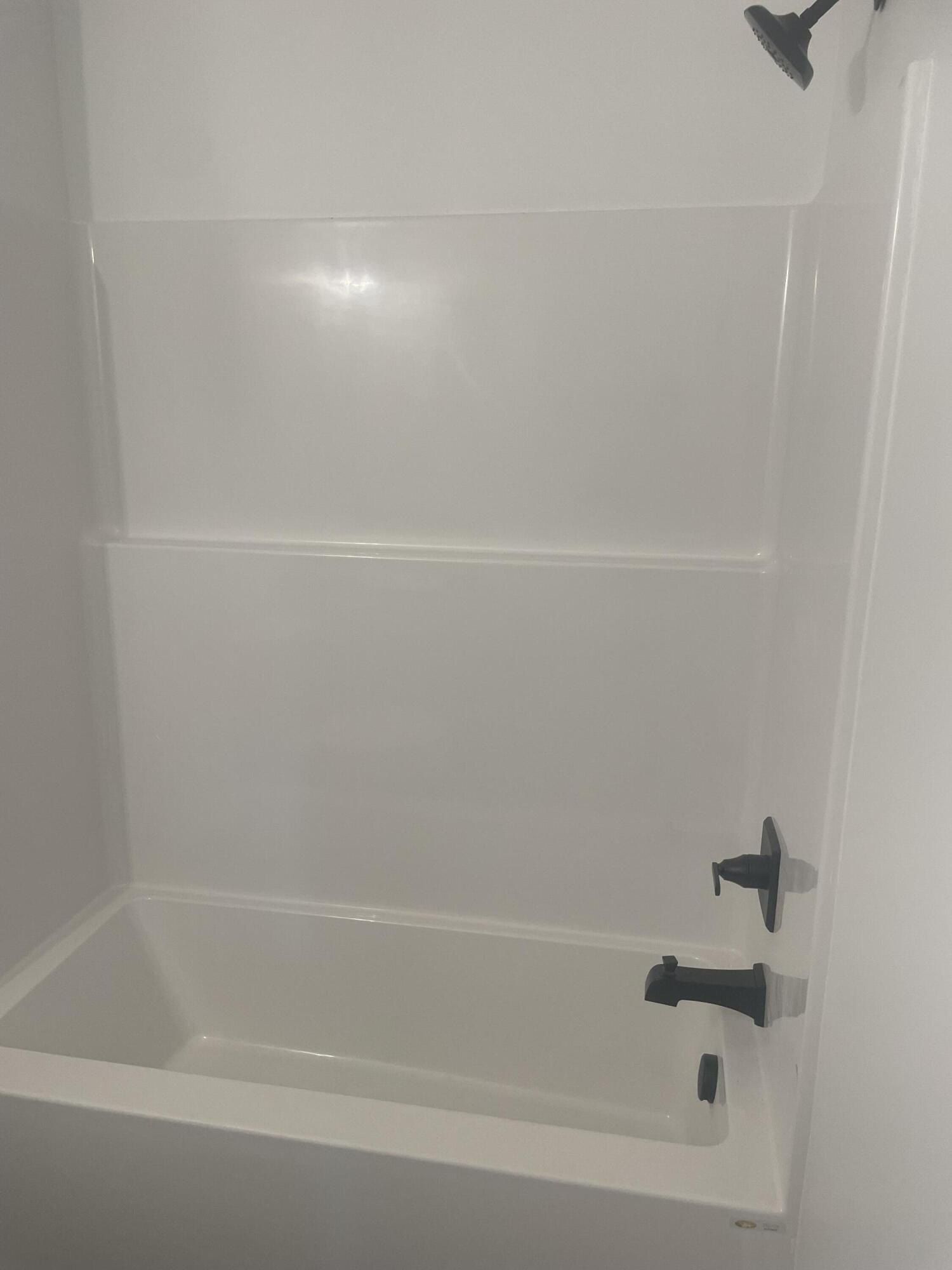 3113 Parkstone Cove Nw. Cleveland, TN 37312