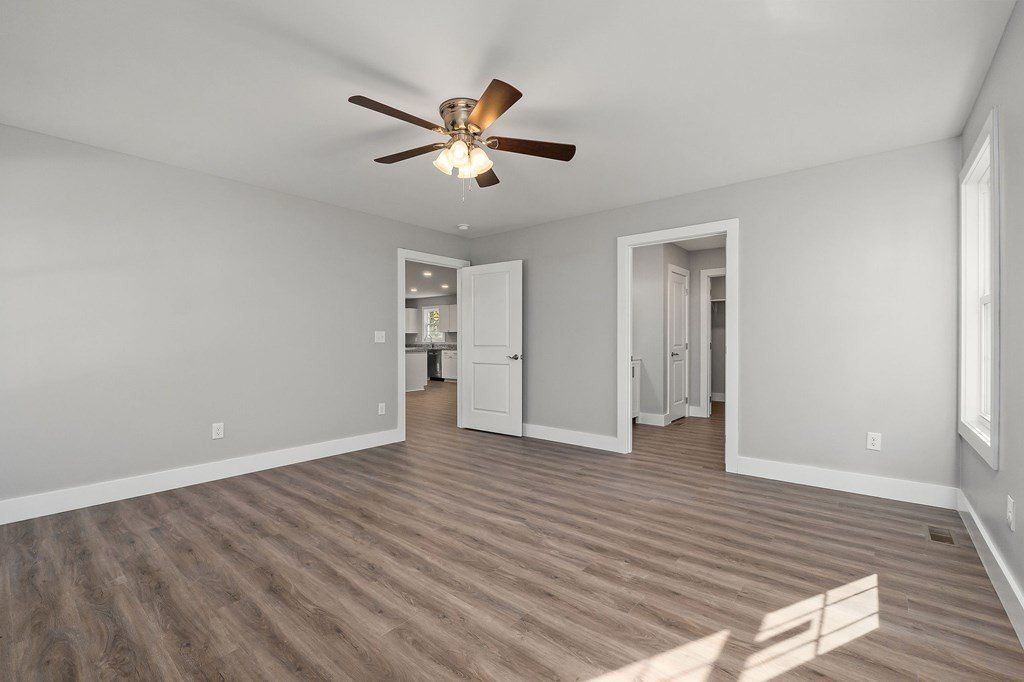 1053 Benton Tidwell Rd. Hilham, TN 38568