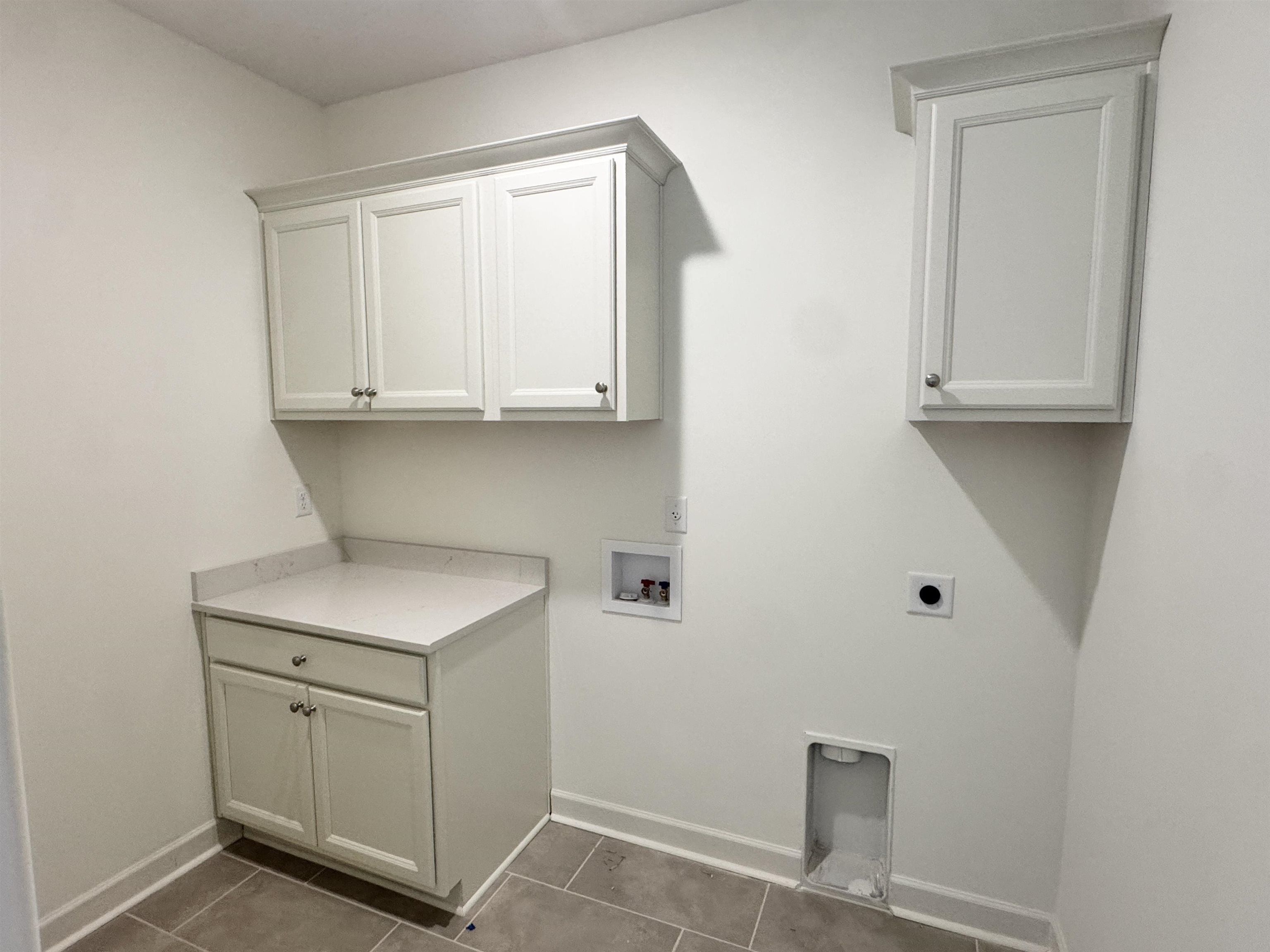 260 Bibury. Eads, TN 38028