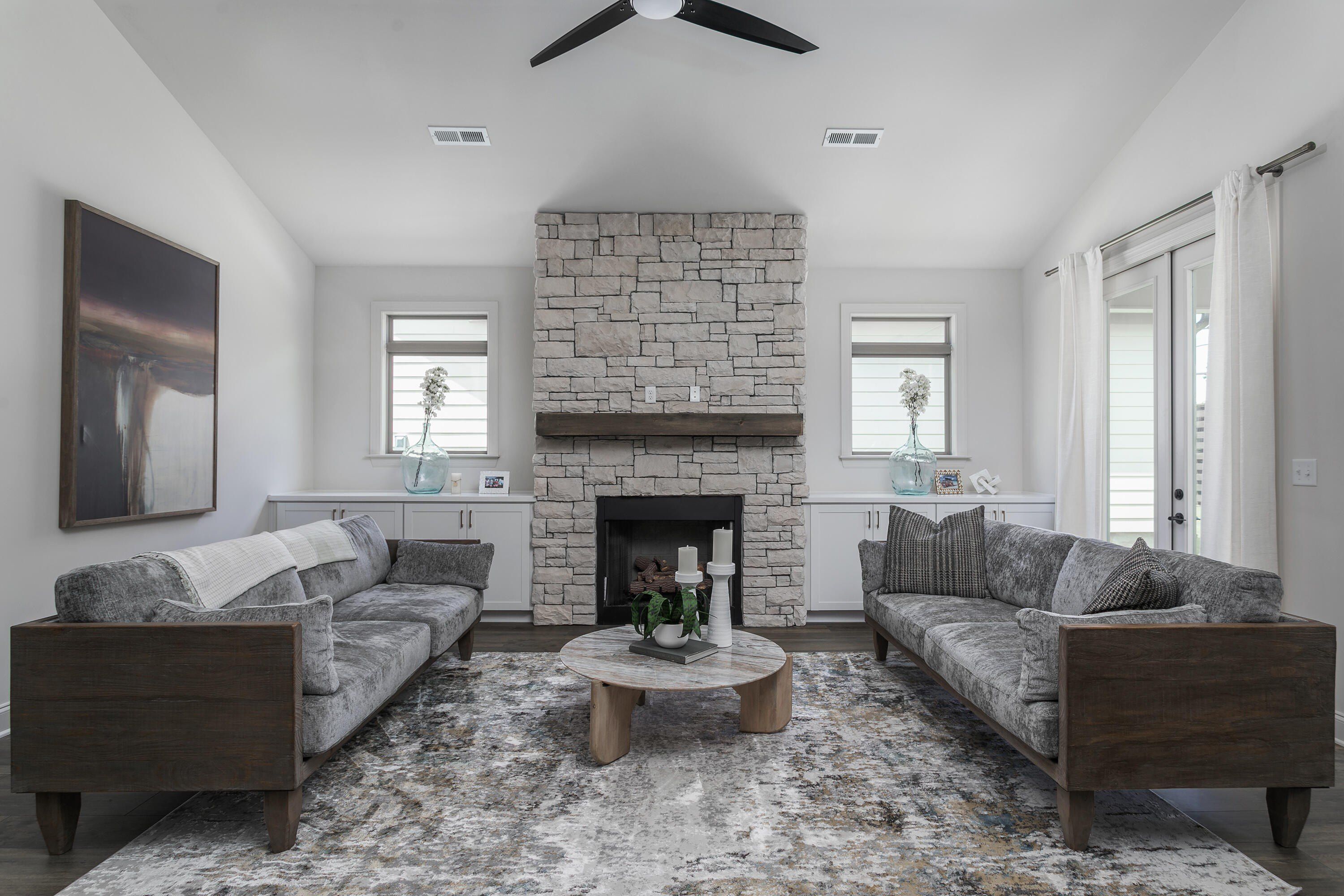 1669 Storyvale Lane. Hixson, TN 37343