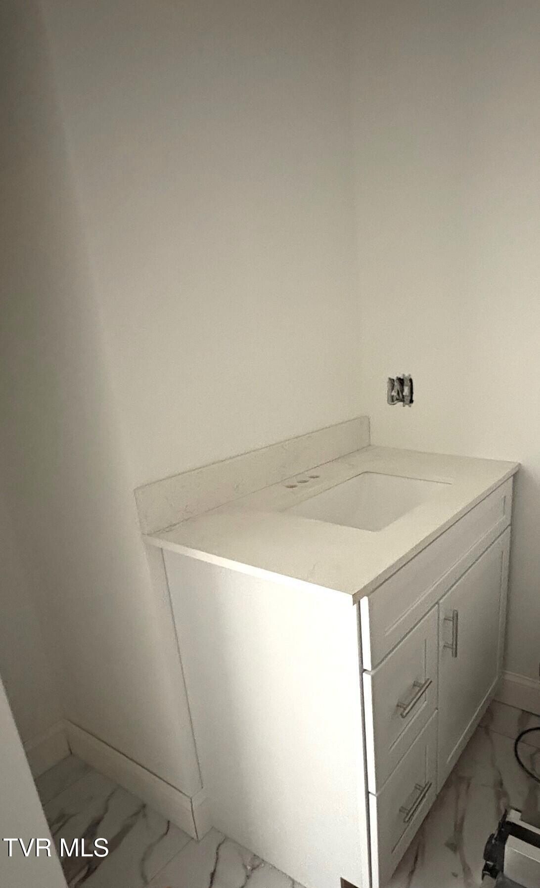 1720 Pendleton Street. Kingsport, TN 37660