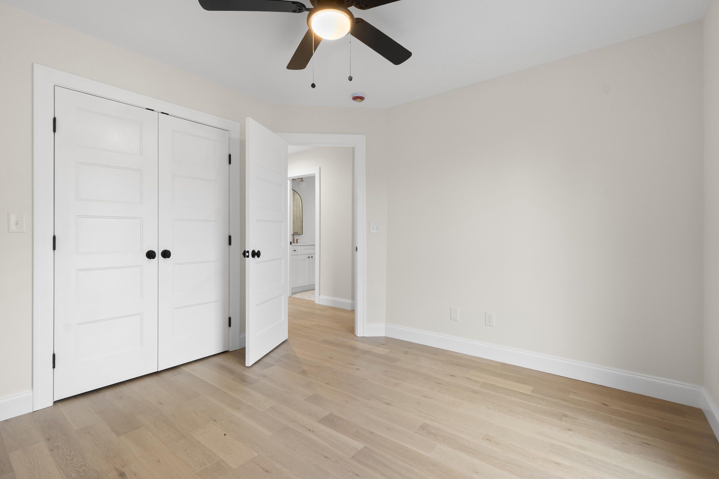 6028 Ridgeview Circle. Hixson, TN 37343