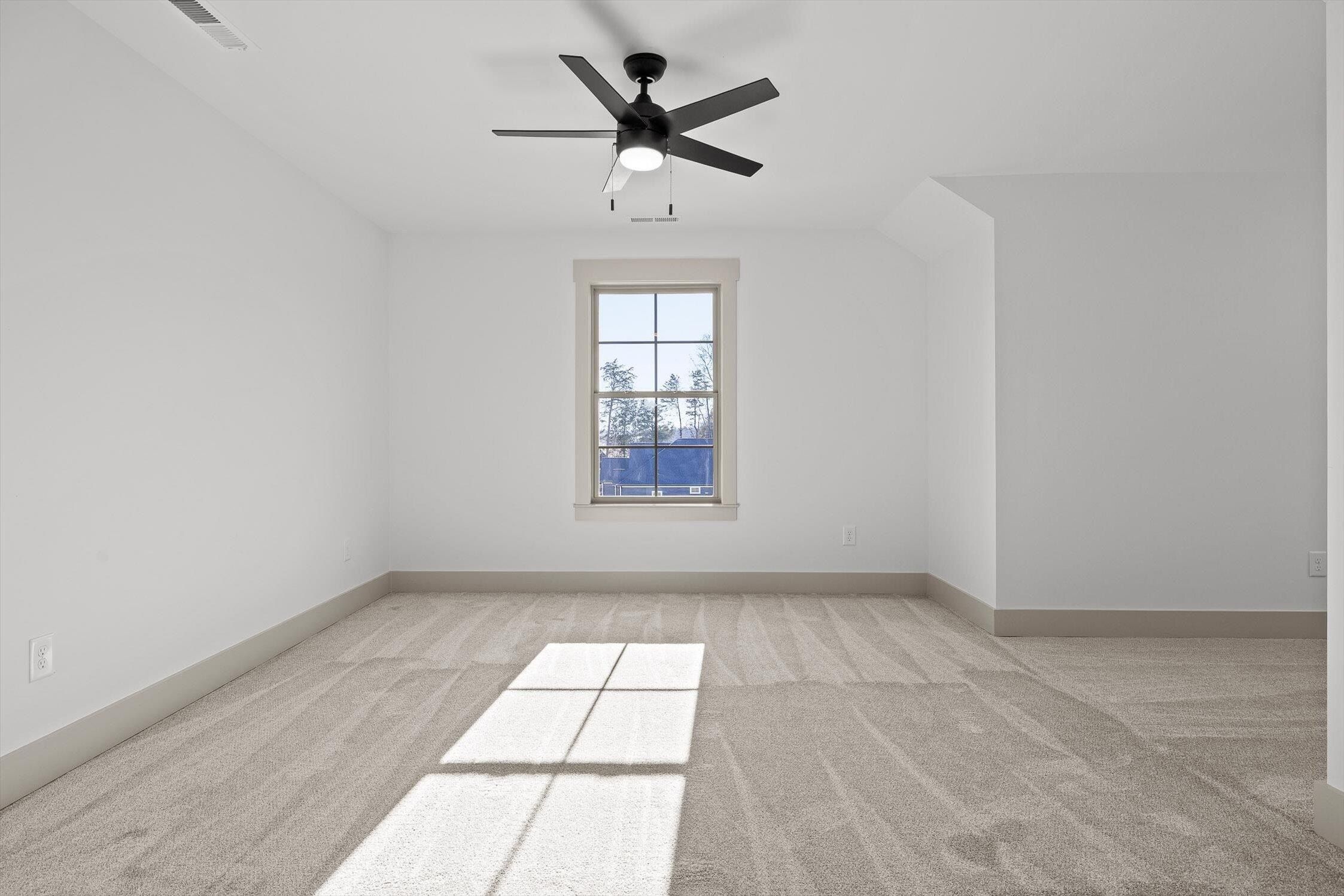 5204 Baylor Street Nw. Cleveland, TN 37312