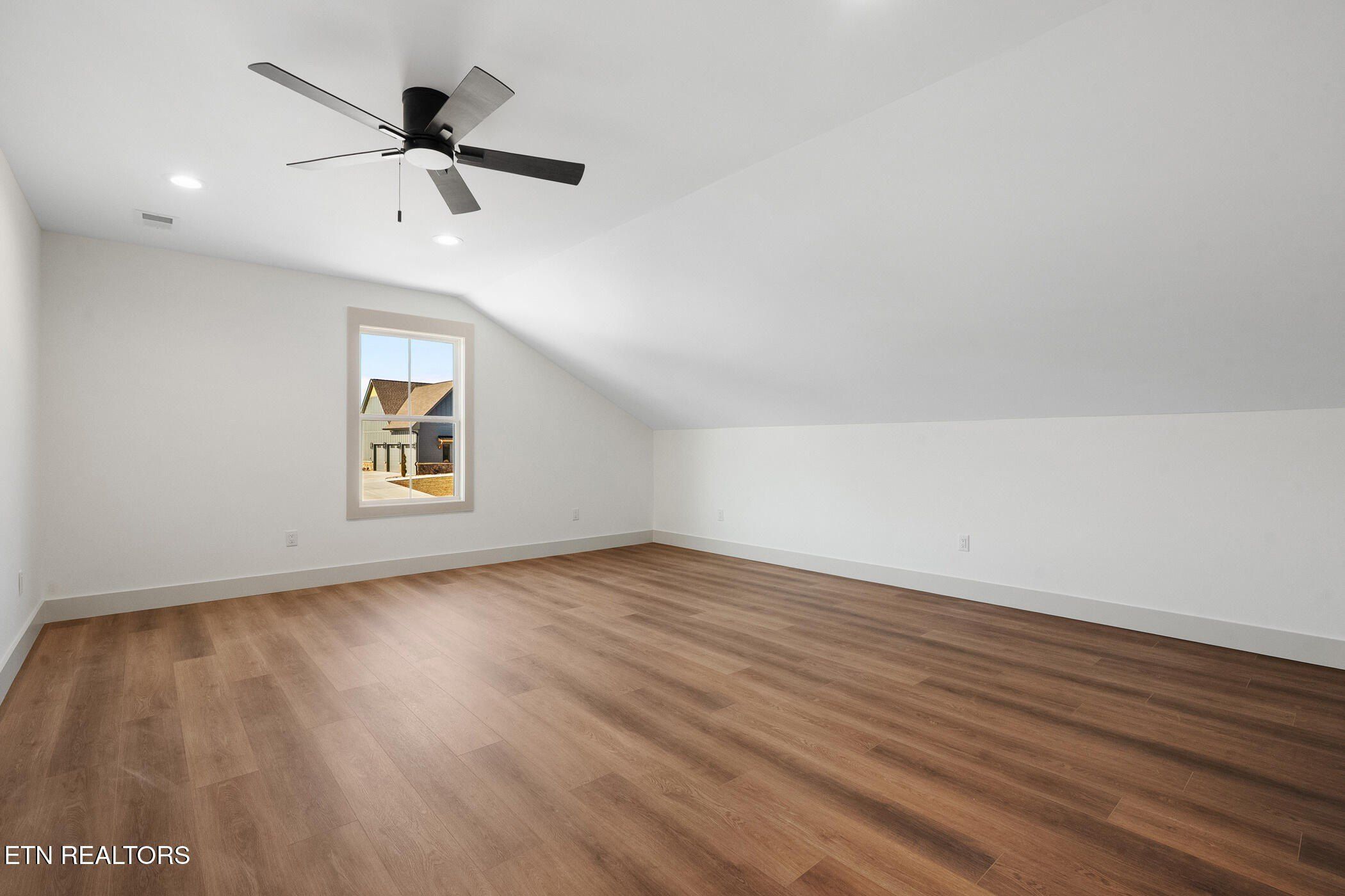 932 Herbert Drive. Greenback, TN 37742