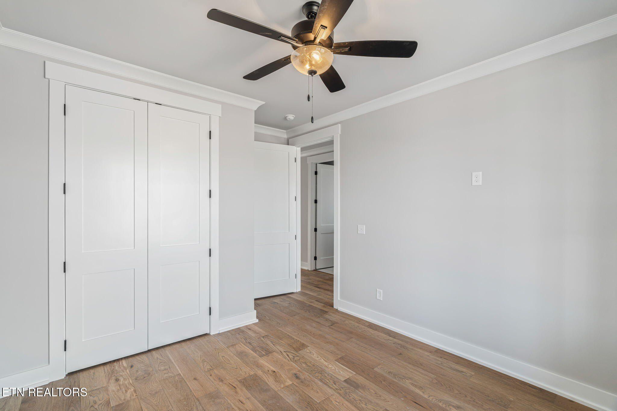 200 Goldcrest Drive. Vonore, TN 37885