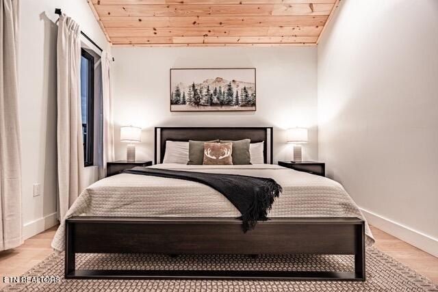 1317 Reedmont Way. Sevierville, TN 37876