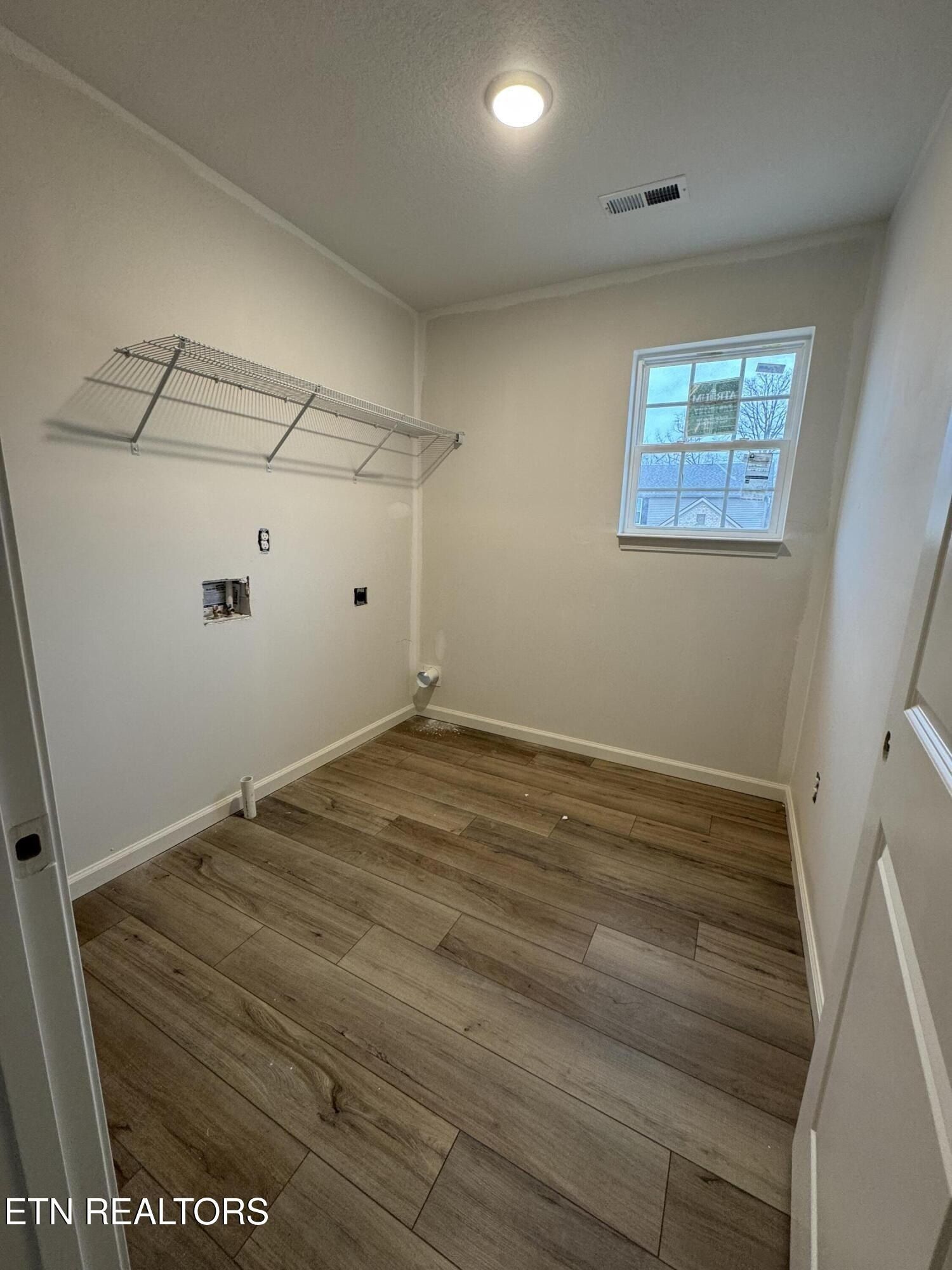 12527 Centerview Rd. Knoxville, TN 37932