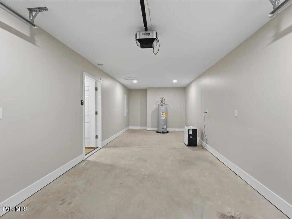 248 Cherokee Cove. Rutledge, TN 37861