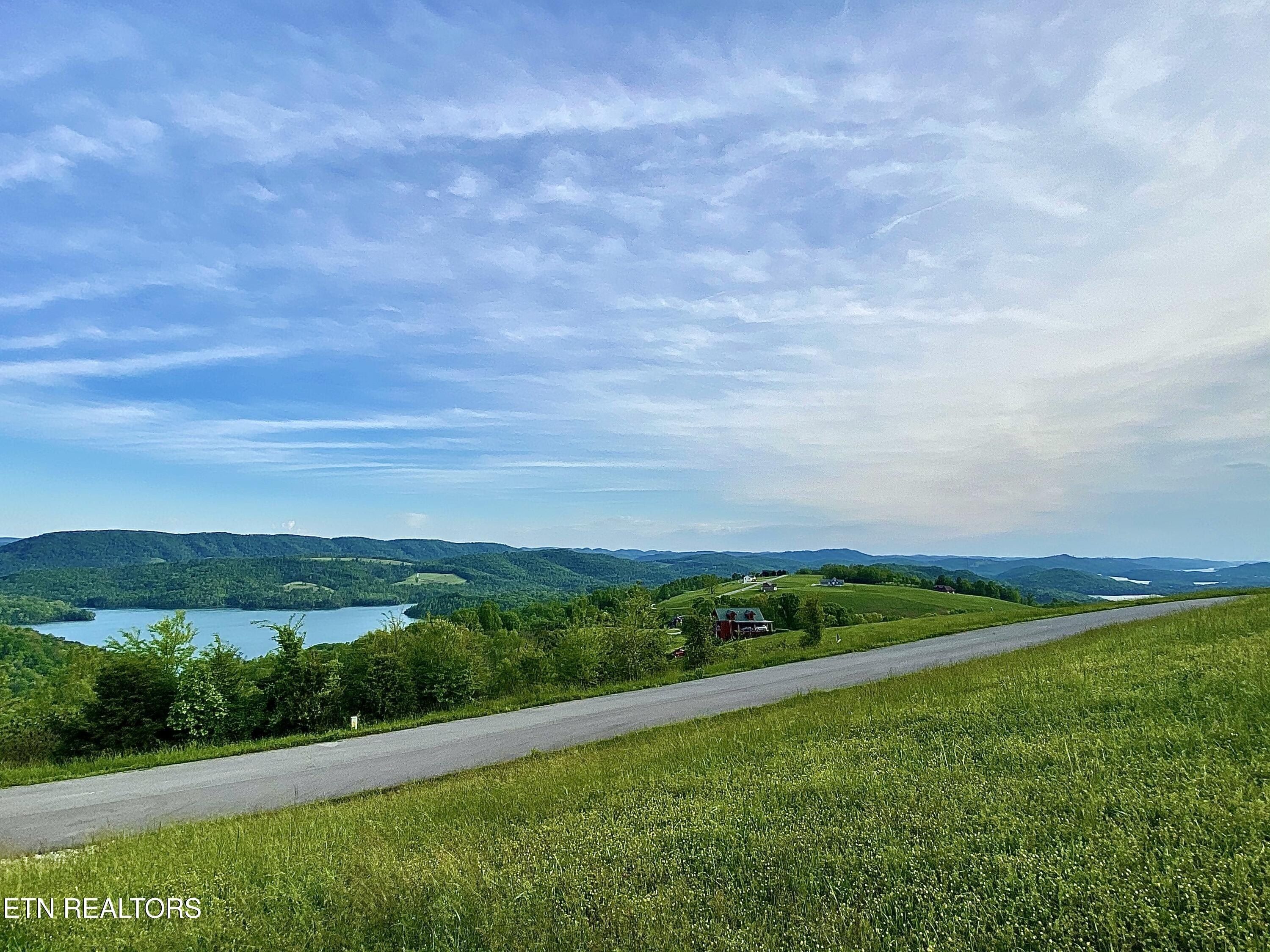 139 Beryl Court. New Tazewell, TN 37825