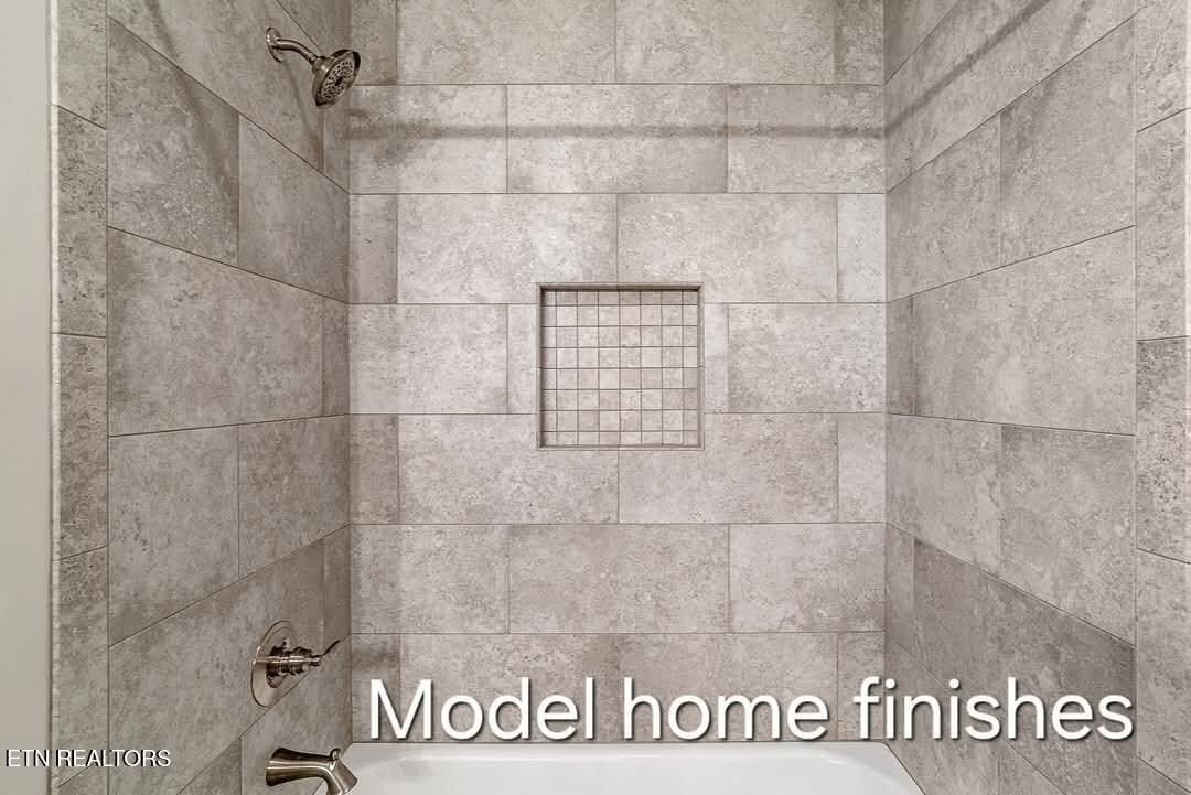 1301 Kenzi Rose Lane. Knoxville, TN 37918