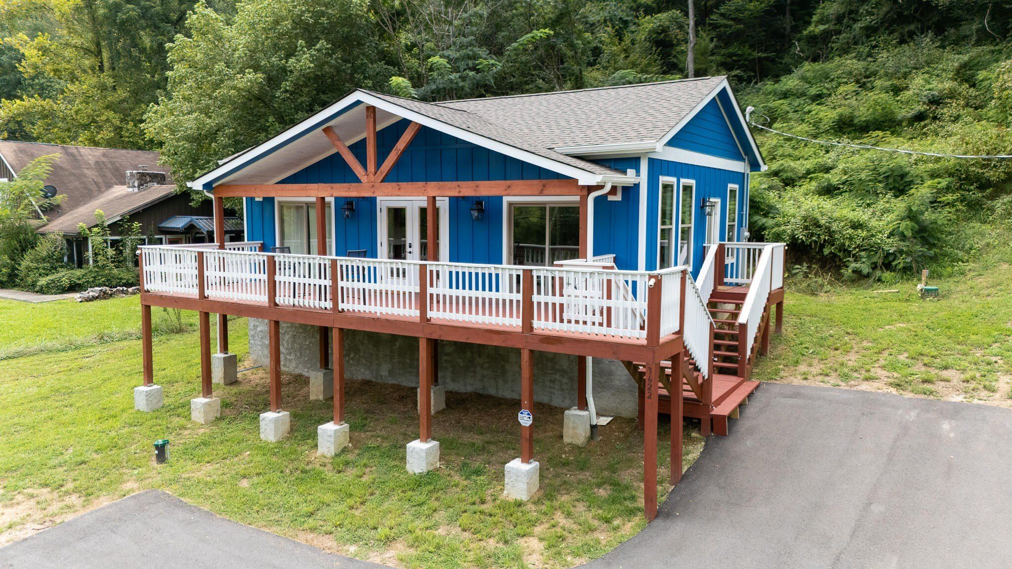 3622 Pittman Center Road. Sevierville, TN 37876