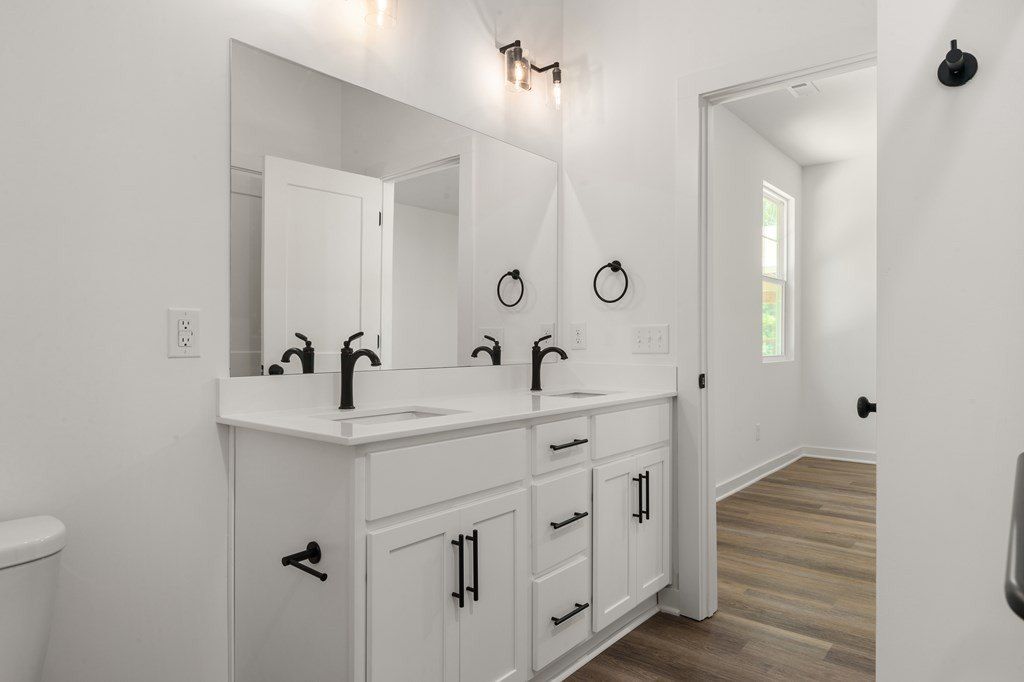 2291 Lopez Ct. Cookeville, TN 38506