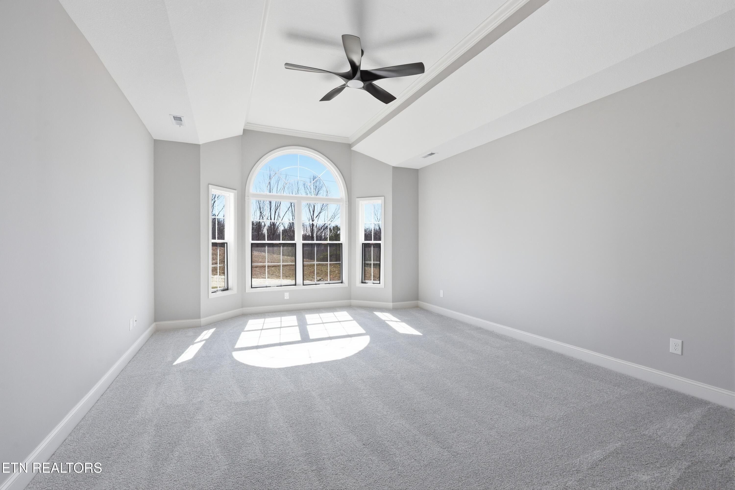 1876 Hickory Reserve Rd. Knoxville, TN 37932