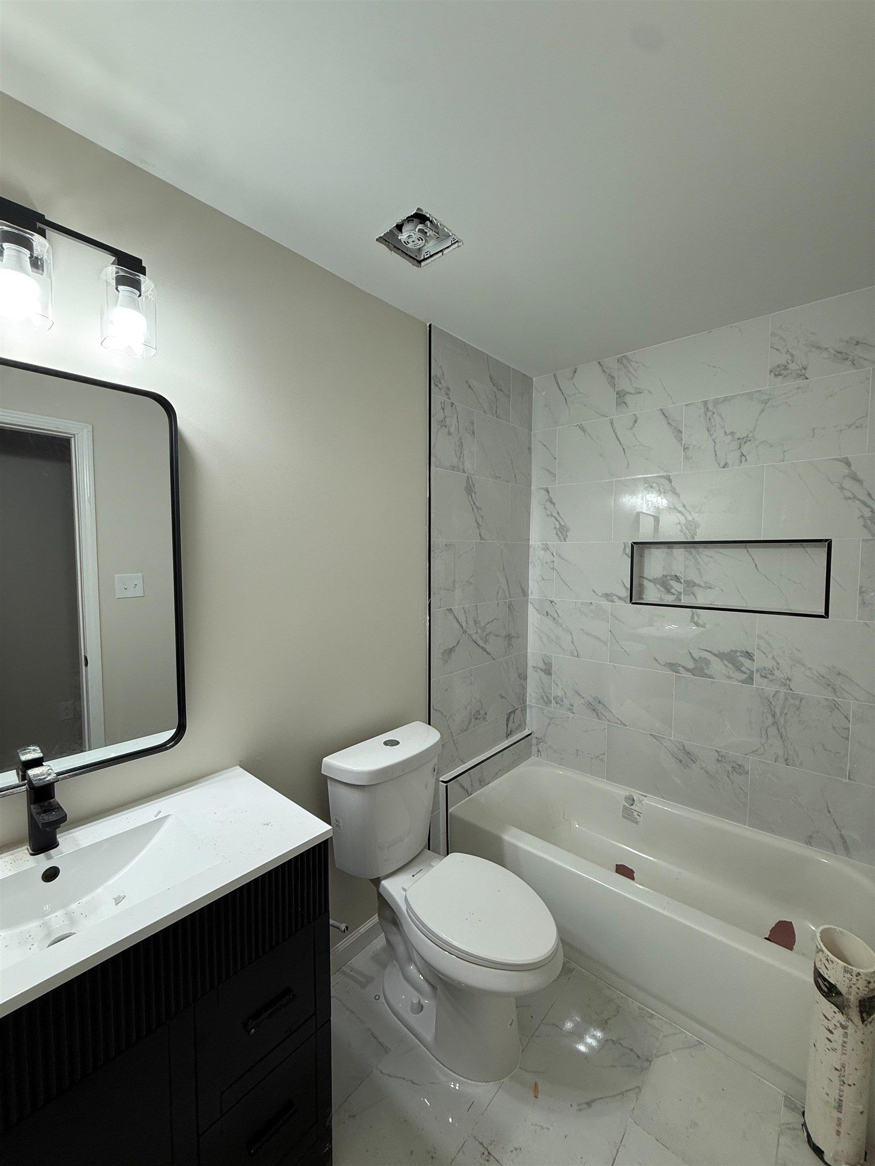 2292 Daywood. Memphis, TN 38127