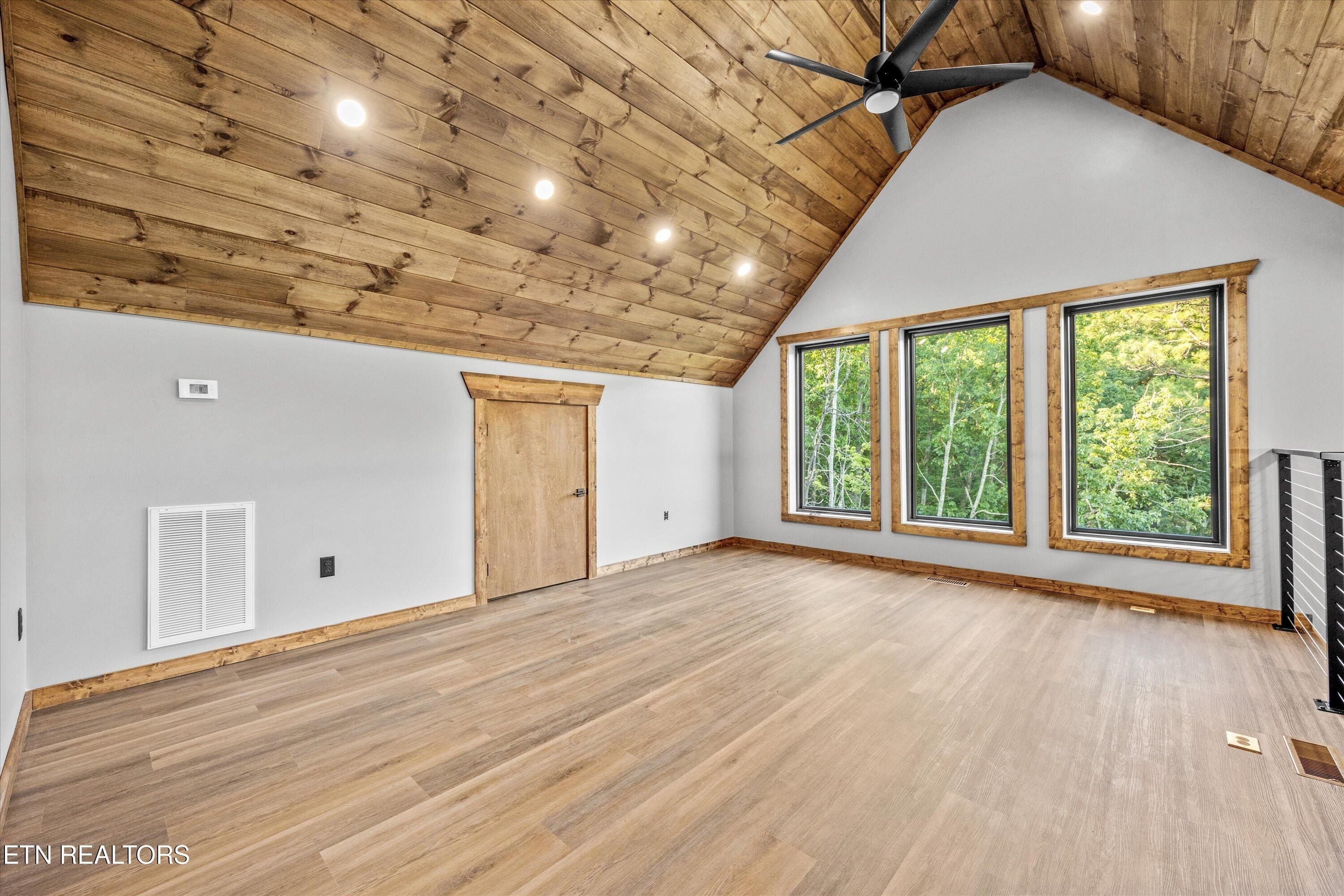 3414 Sugar Maple Loop Rd. Sevierville, TN 37862