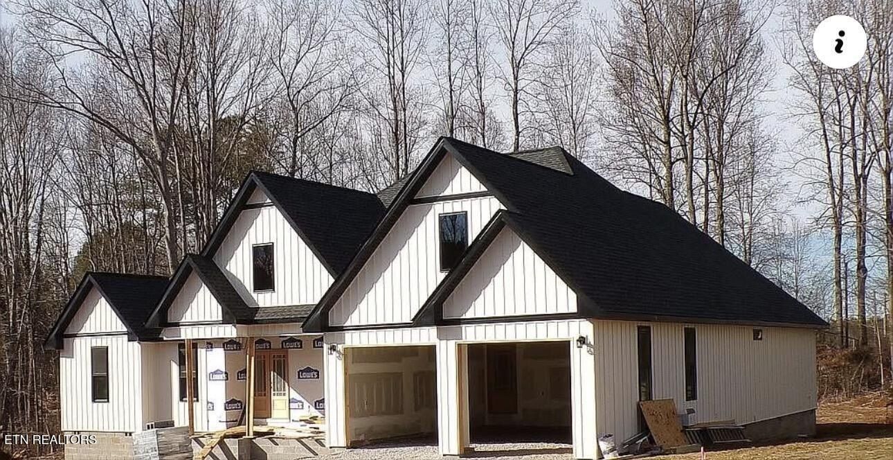 331 Shadows Lawn Drive. Athens, TN 37303