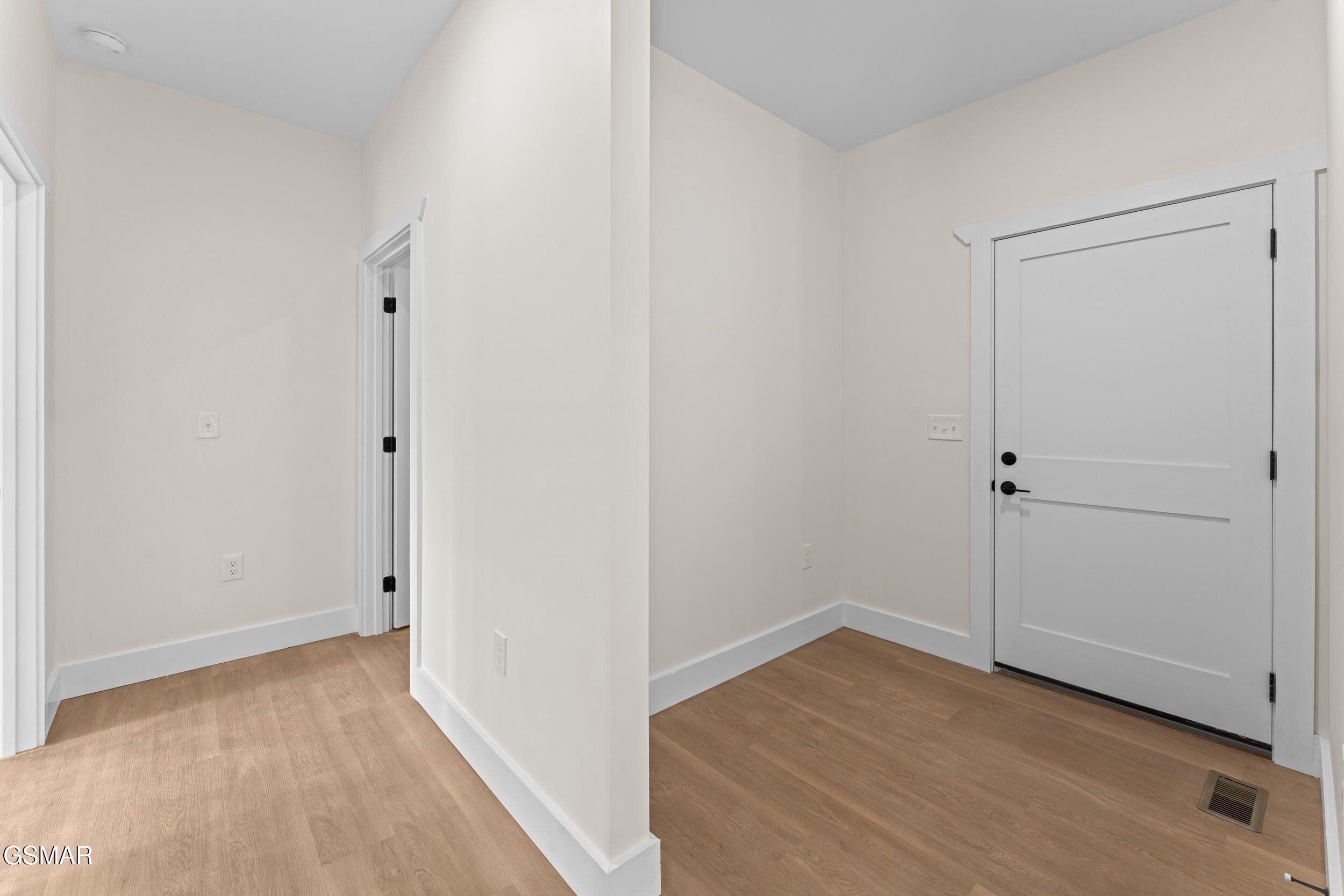 2319 Geraldine Way. Sevierville, TN 37876