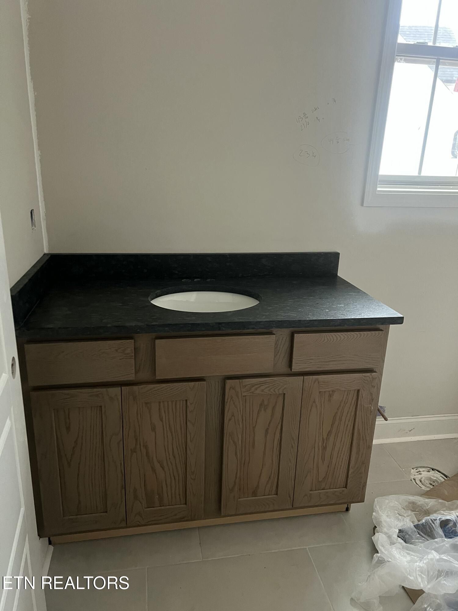 149 Limelight Lane. Lenoir City, TN 37772