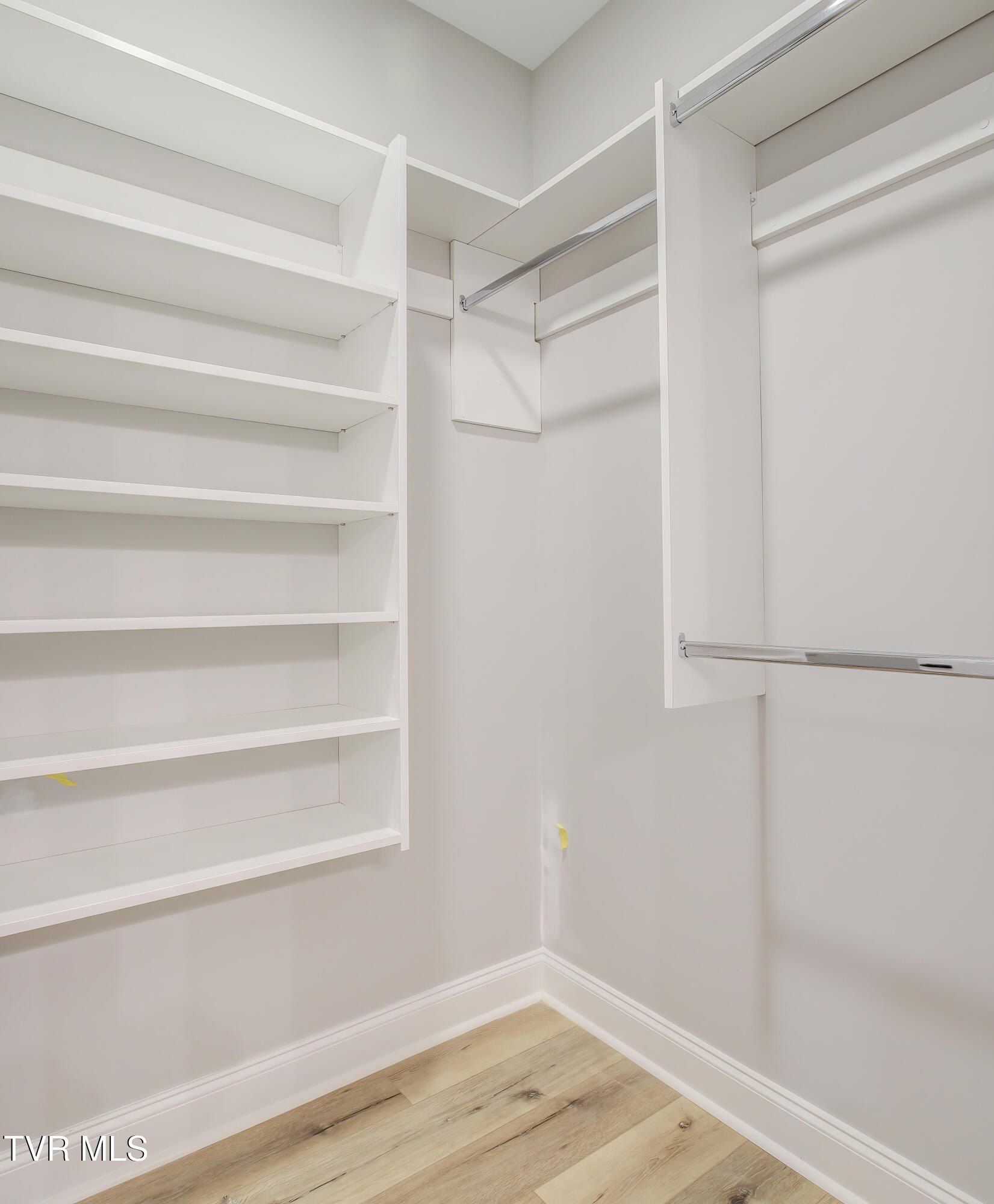 943 Sugar Hollow Road. Piney Flats, TN 37686