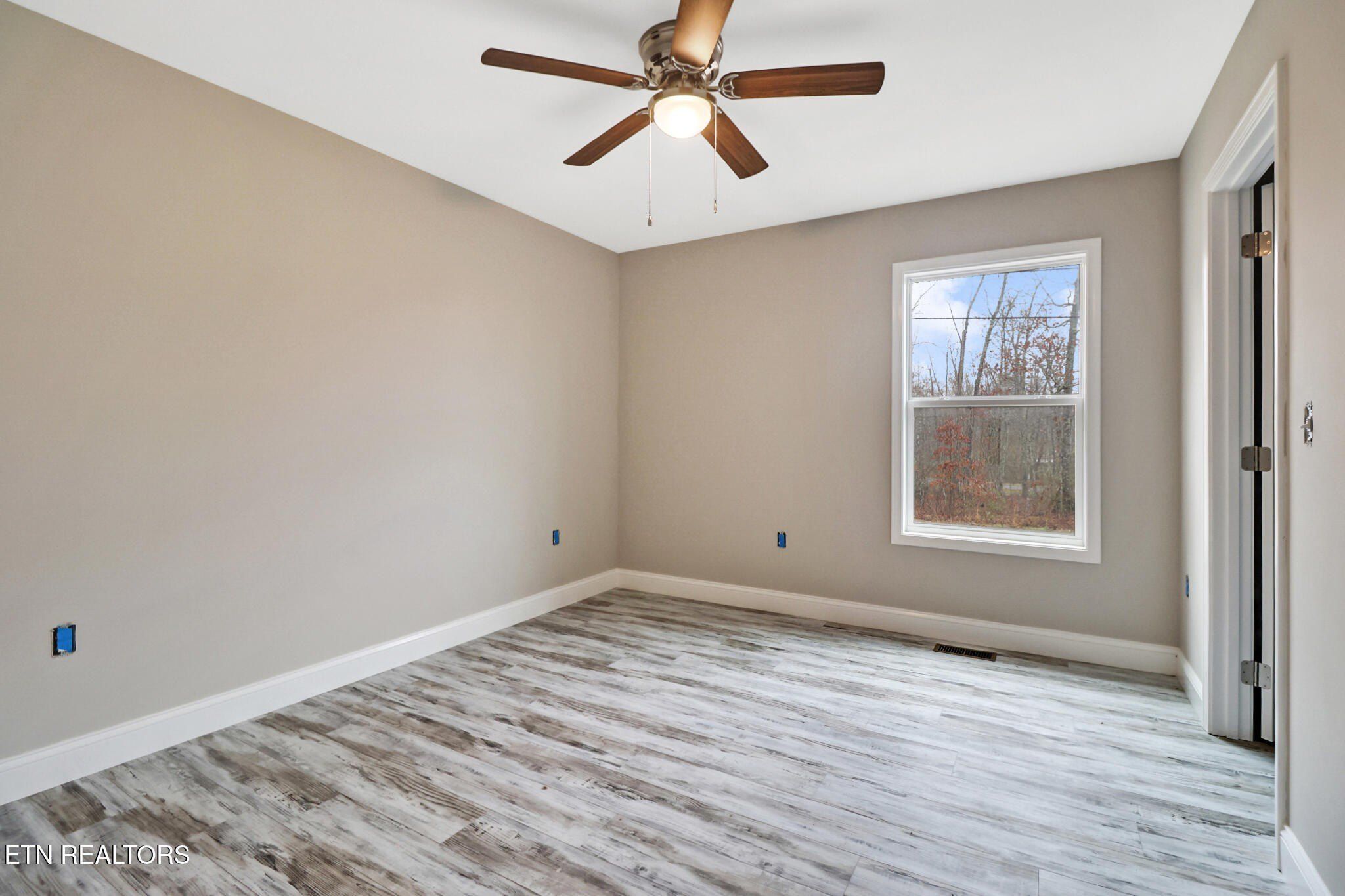 314 Yatasi Tr. Crossville, TN 38572