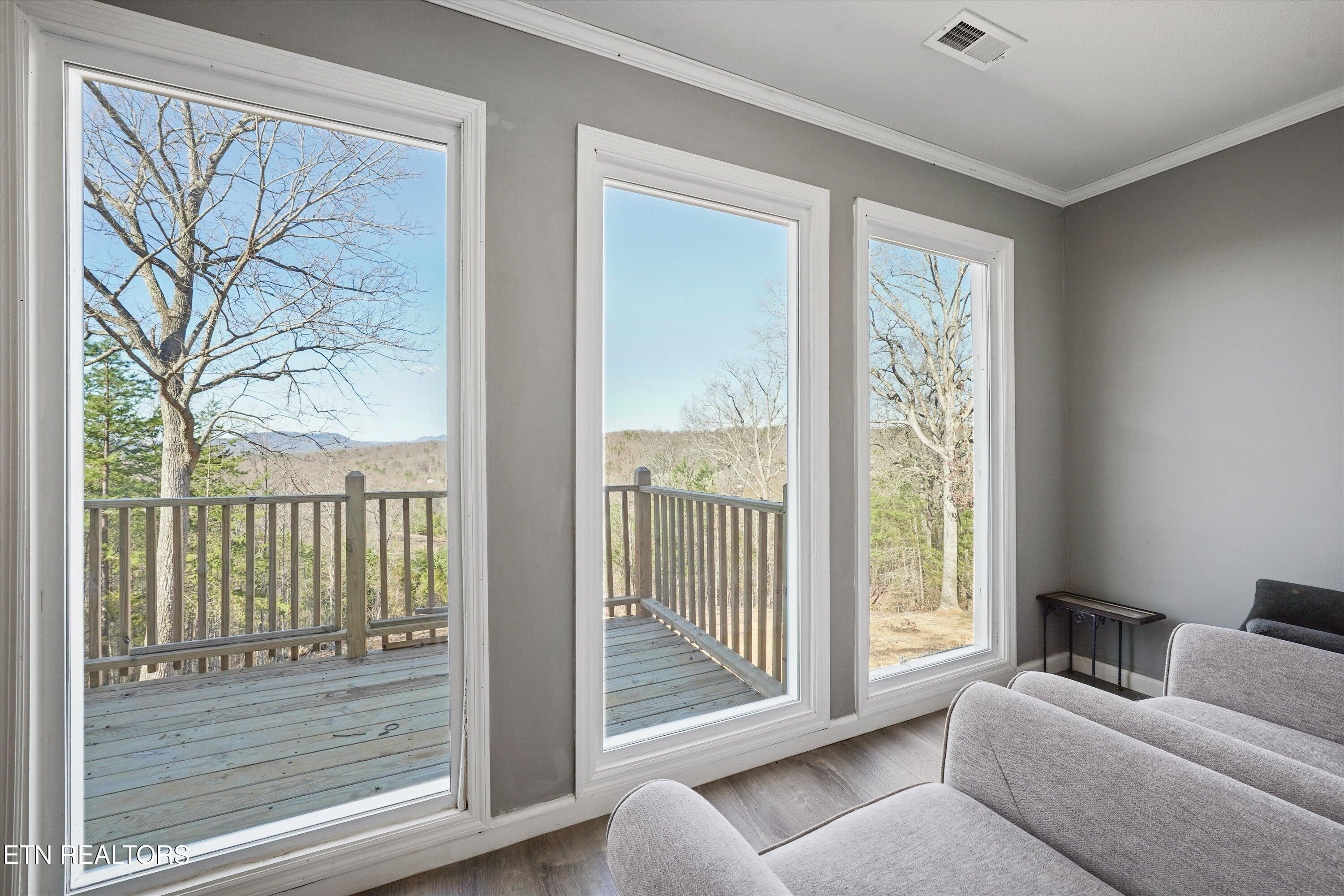 1518 Stony Point Rd. Knoxville, TN 37914